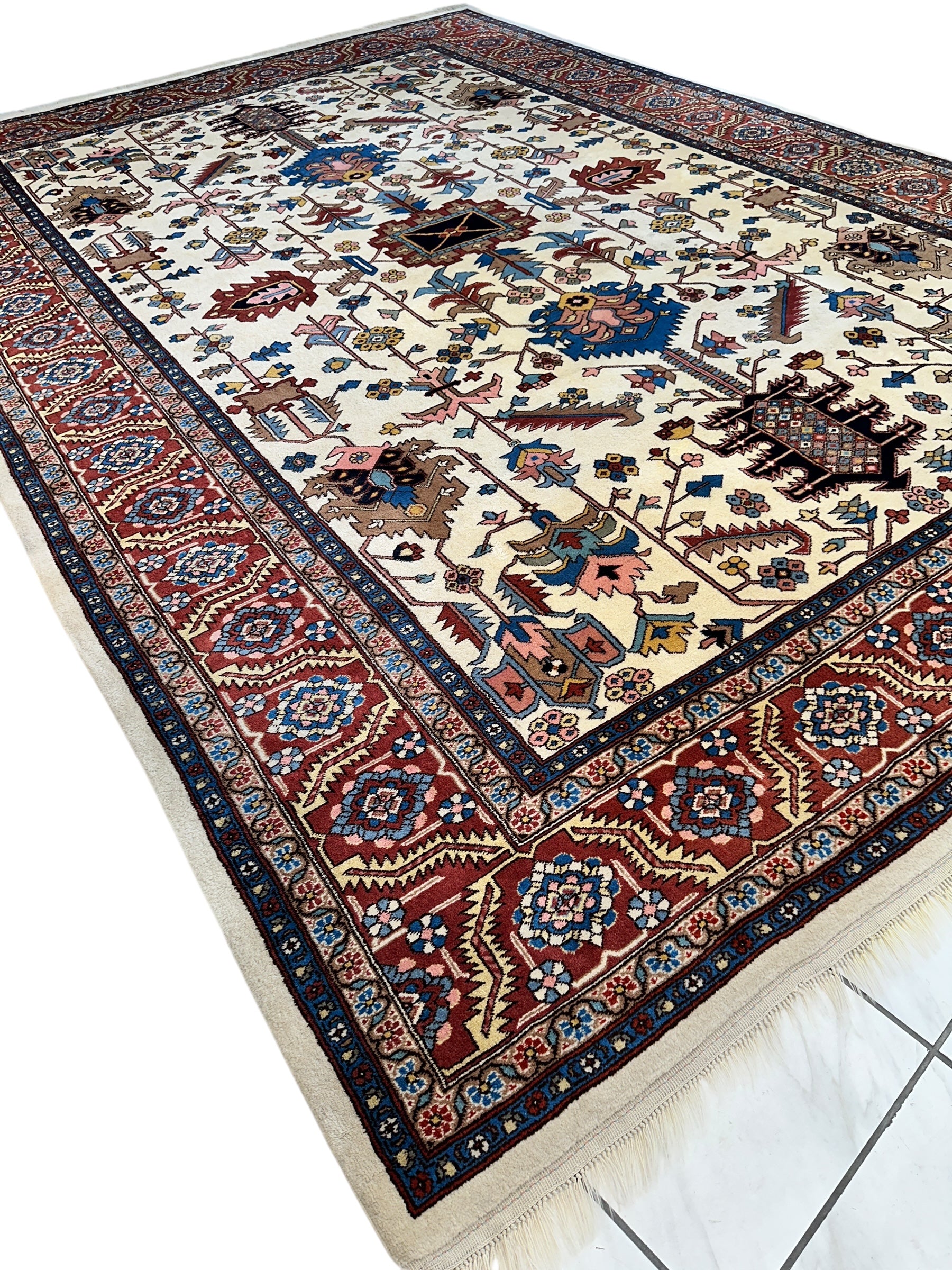 Hand-Knotted Vintage Afghani Serapi Wool Rug – 10'10" x 15'10" – Elegant Traditional Area Rug