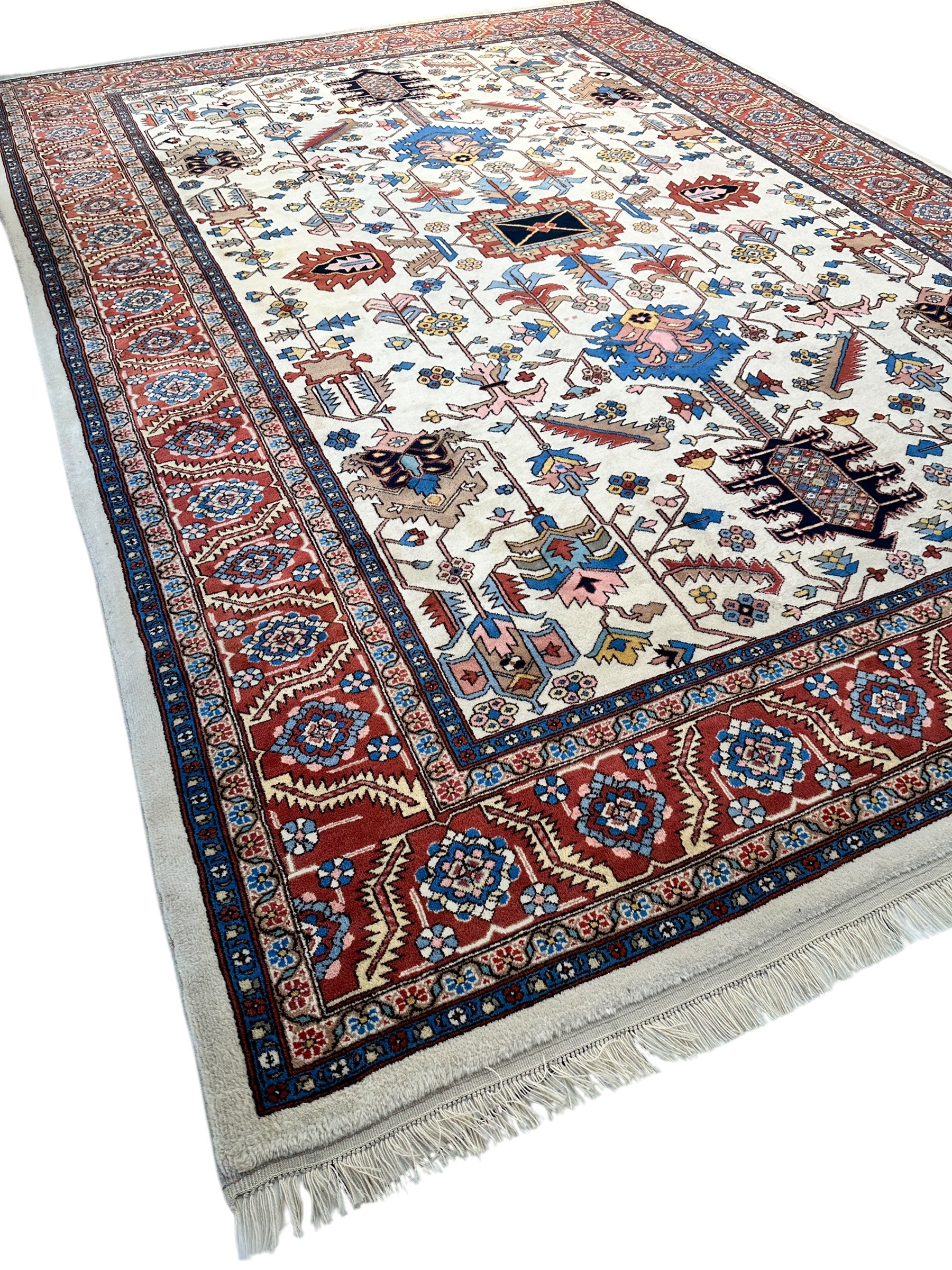 Hand-Knotted Vintage Afghani Serapi Wool Rug – 10'10" x 15'10" – Elegant Traditional Area Rug