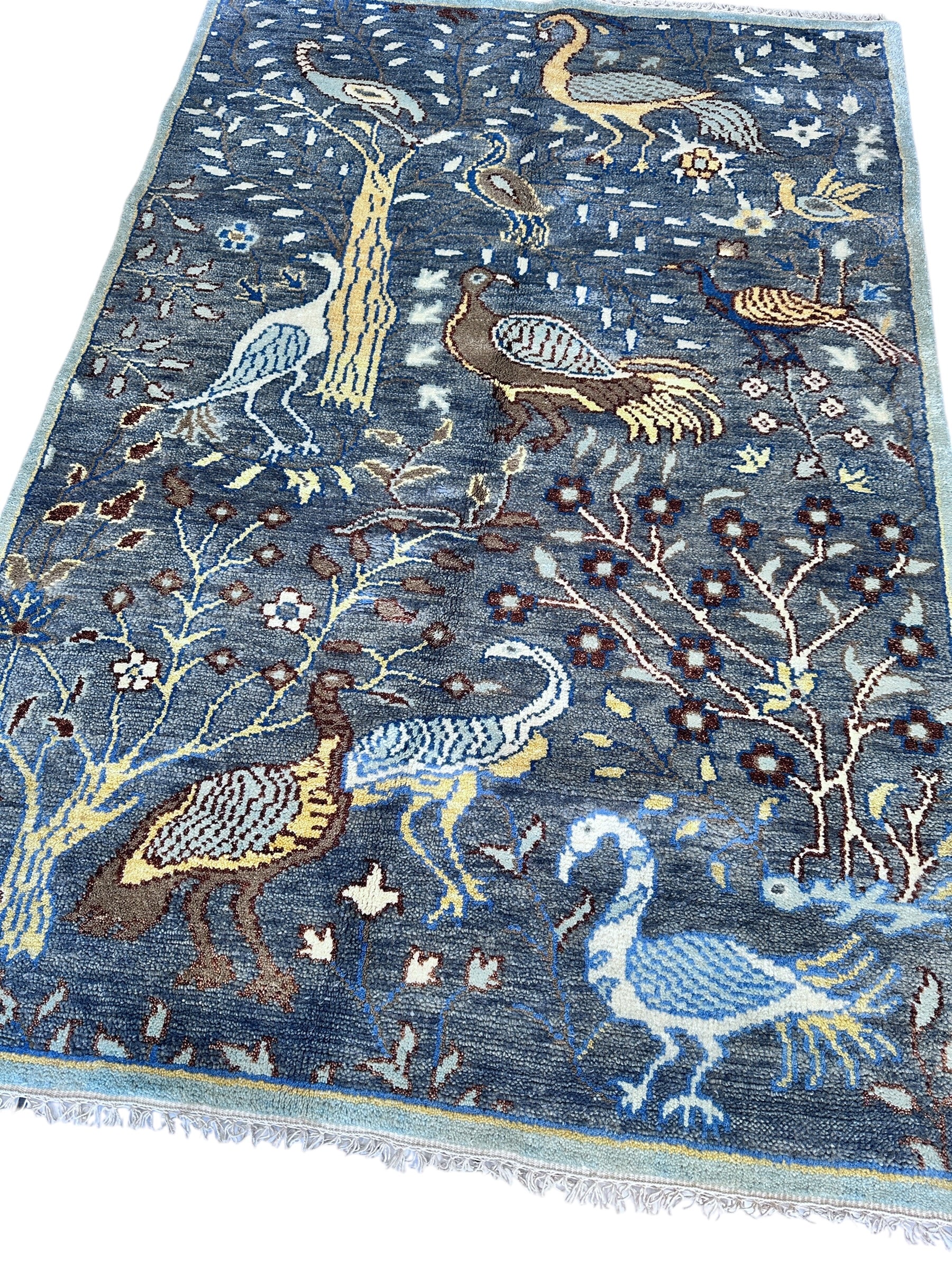 Blue Birds of Paradise Tree of Life Design Hand Loomed Rug 4’ x 6’