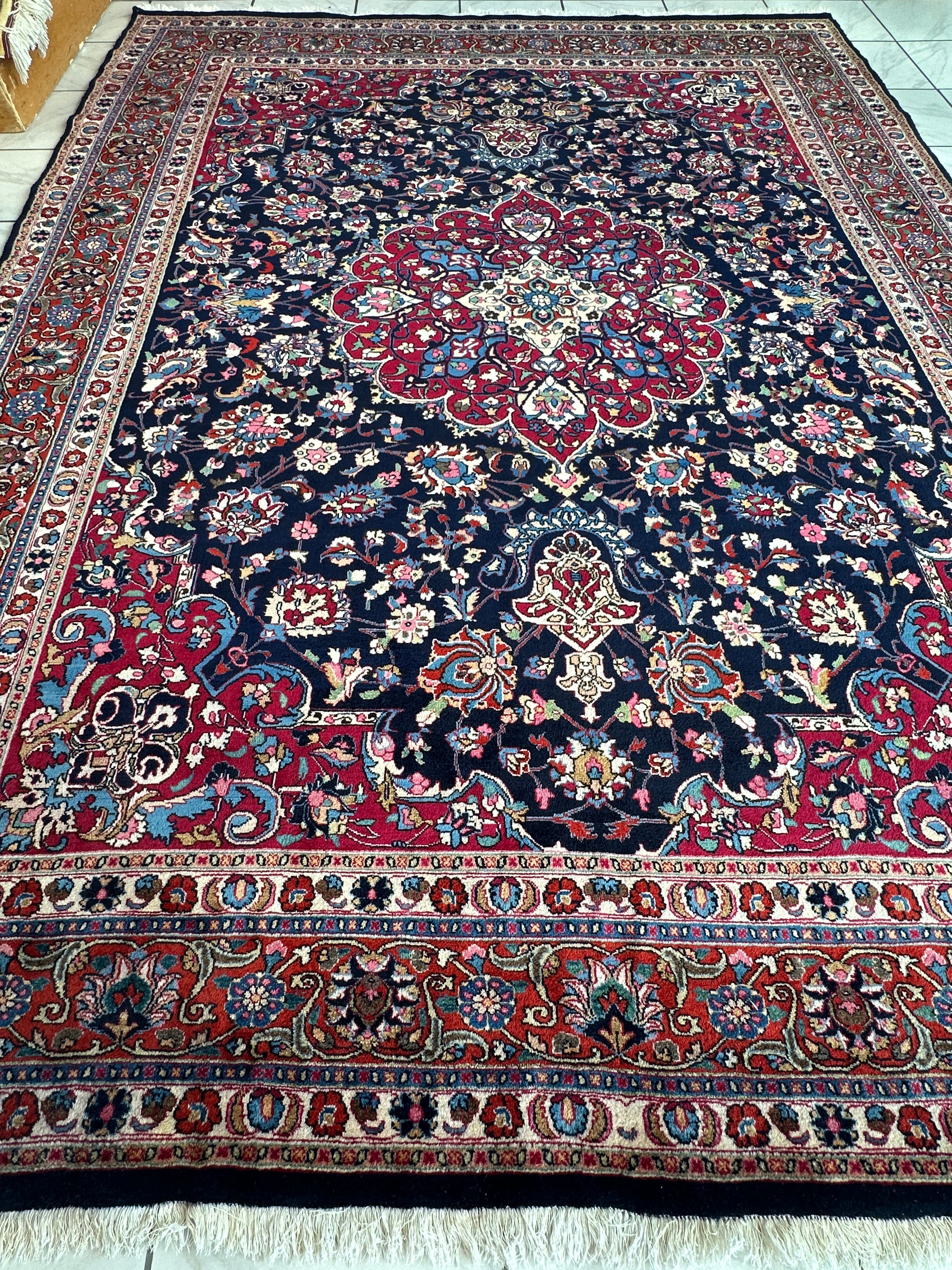 Persian Mashhad Hand Knotted Wool Area Rug 9’9” x 13’3”