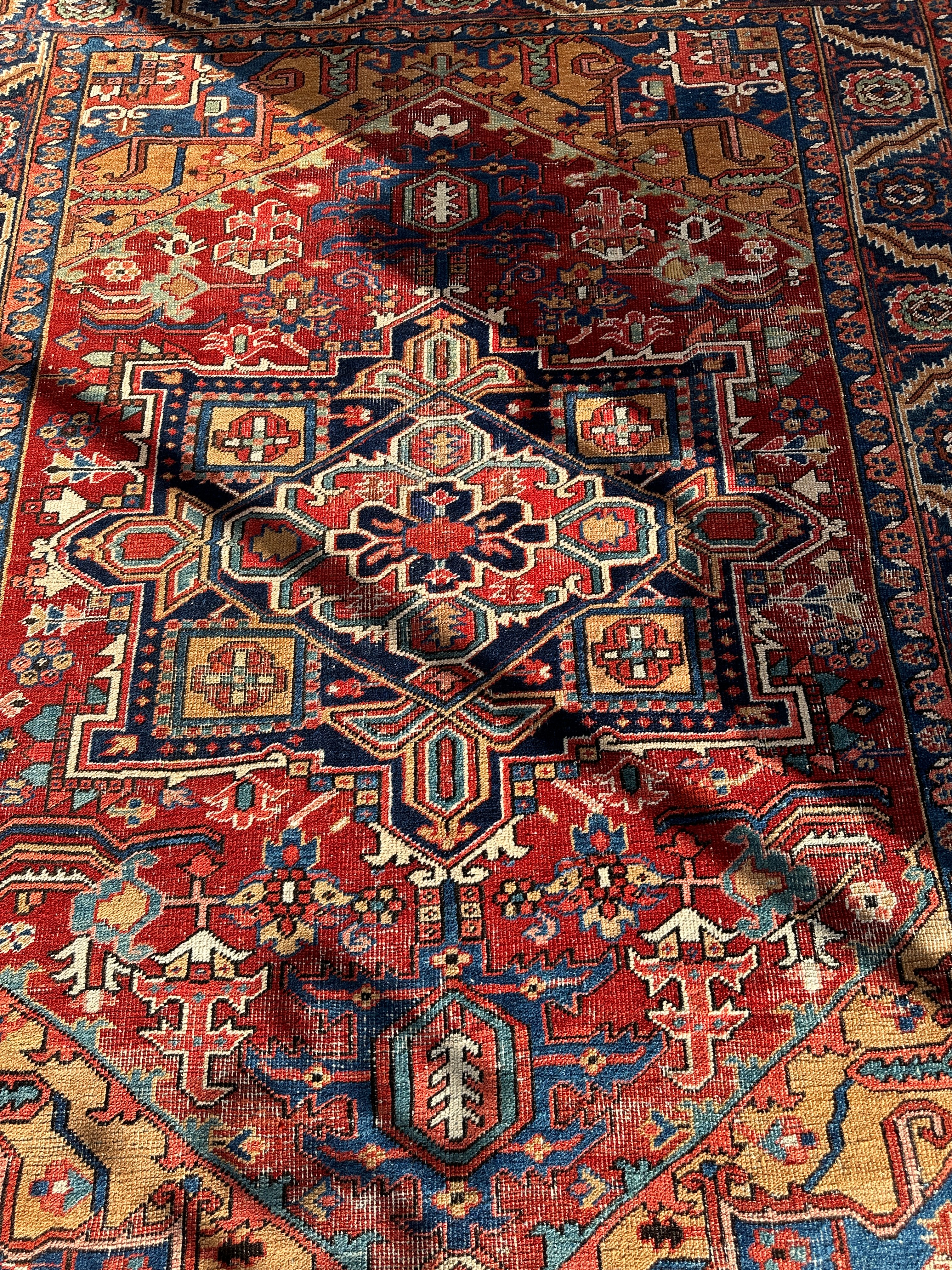 Antique Persian Herize Area Rug 6’10” x 9’1”