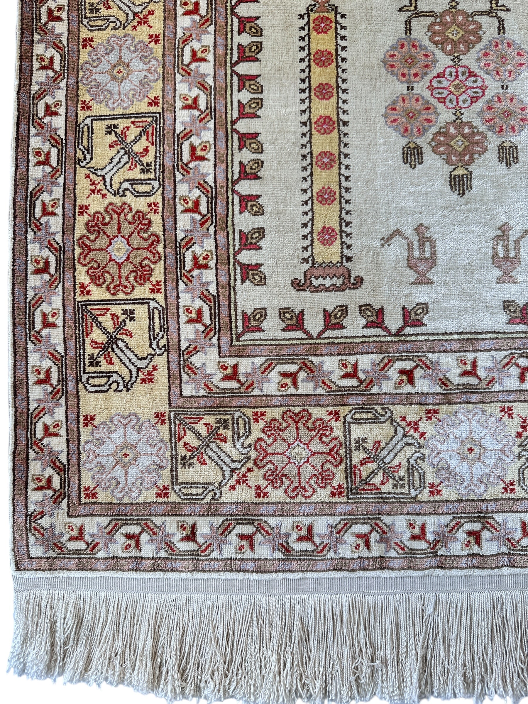 Luxurious Hand-Knotted Pure Silk Turkish Kayseri Rug – Intricate Floral & Geometric Design, 2’2” x 3’