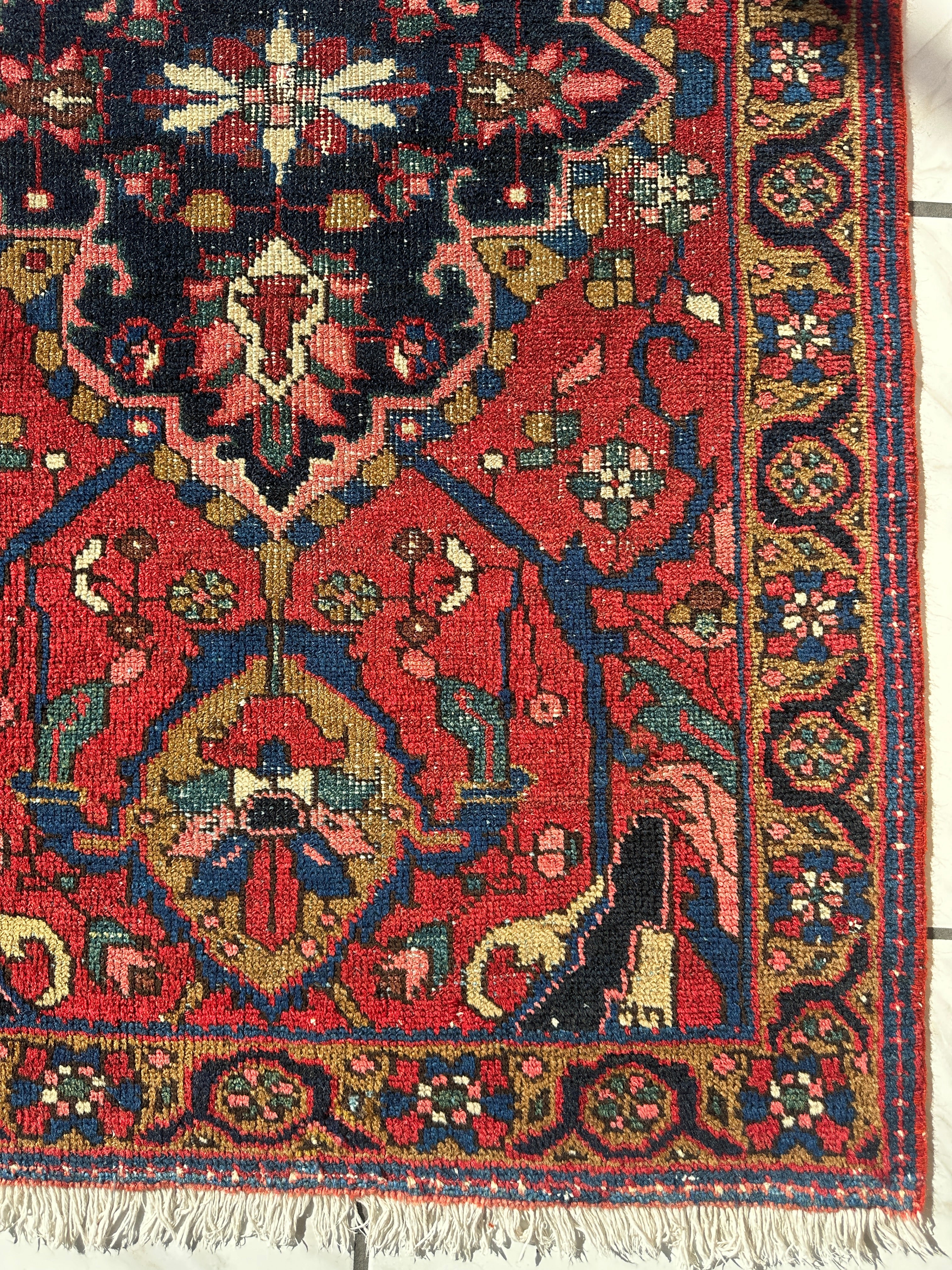 Hand-knotted Persian Hamadan wool Rug 2’8” x 4’6”