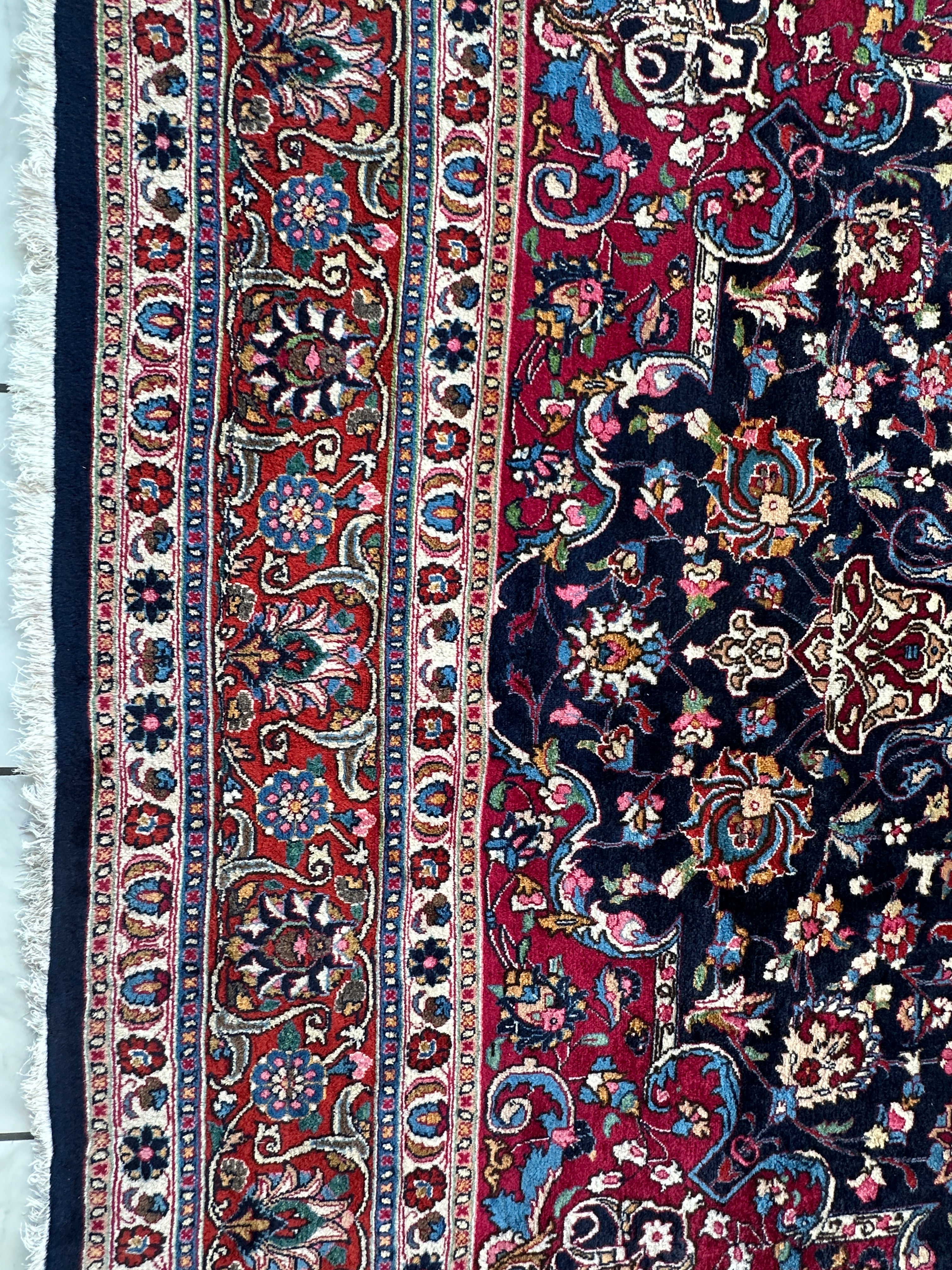 Persian Mashhad Hand Knotted Wool Area Rug 9’9” x 13’3”