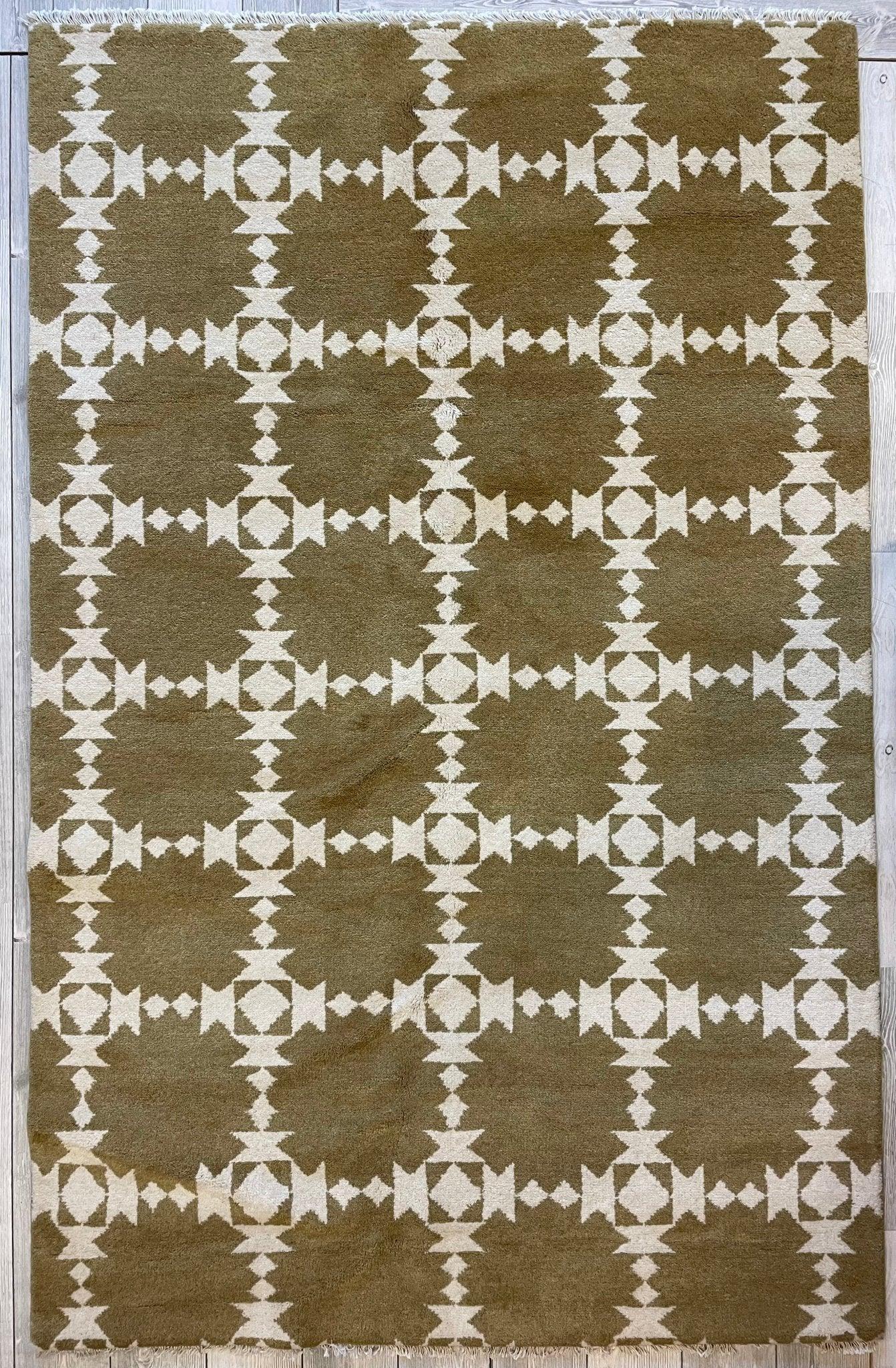 Hand Knotted Modern Geometric Rug 5'x8'