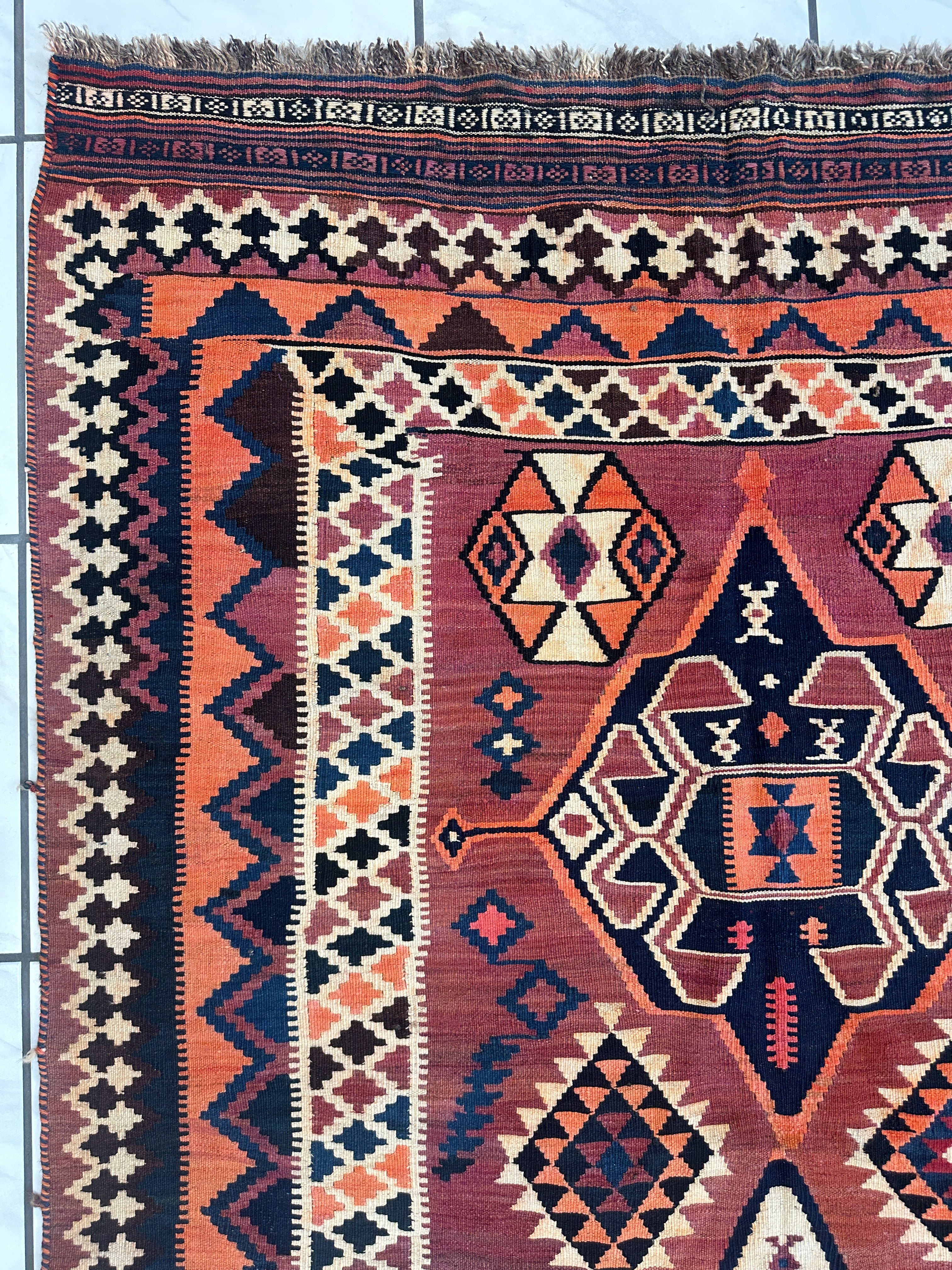 Persian Qashqai Wool Kilim 5’3” x 9’6”