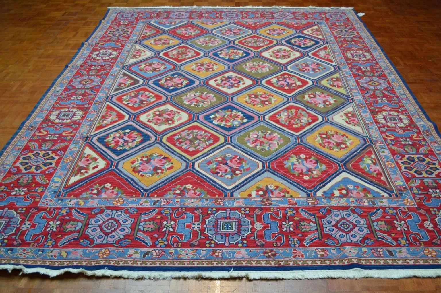 Handwoven Nourison Soumak SK43 Multicolor Area Rug – 8'5" x 11'7" – Professionally Cleaned