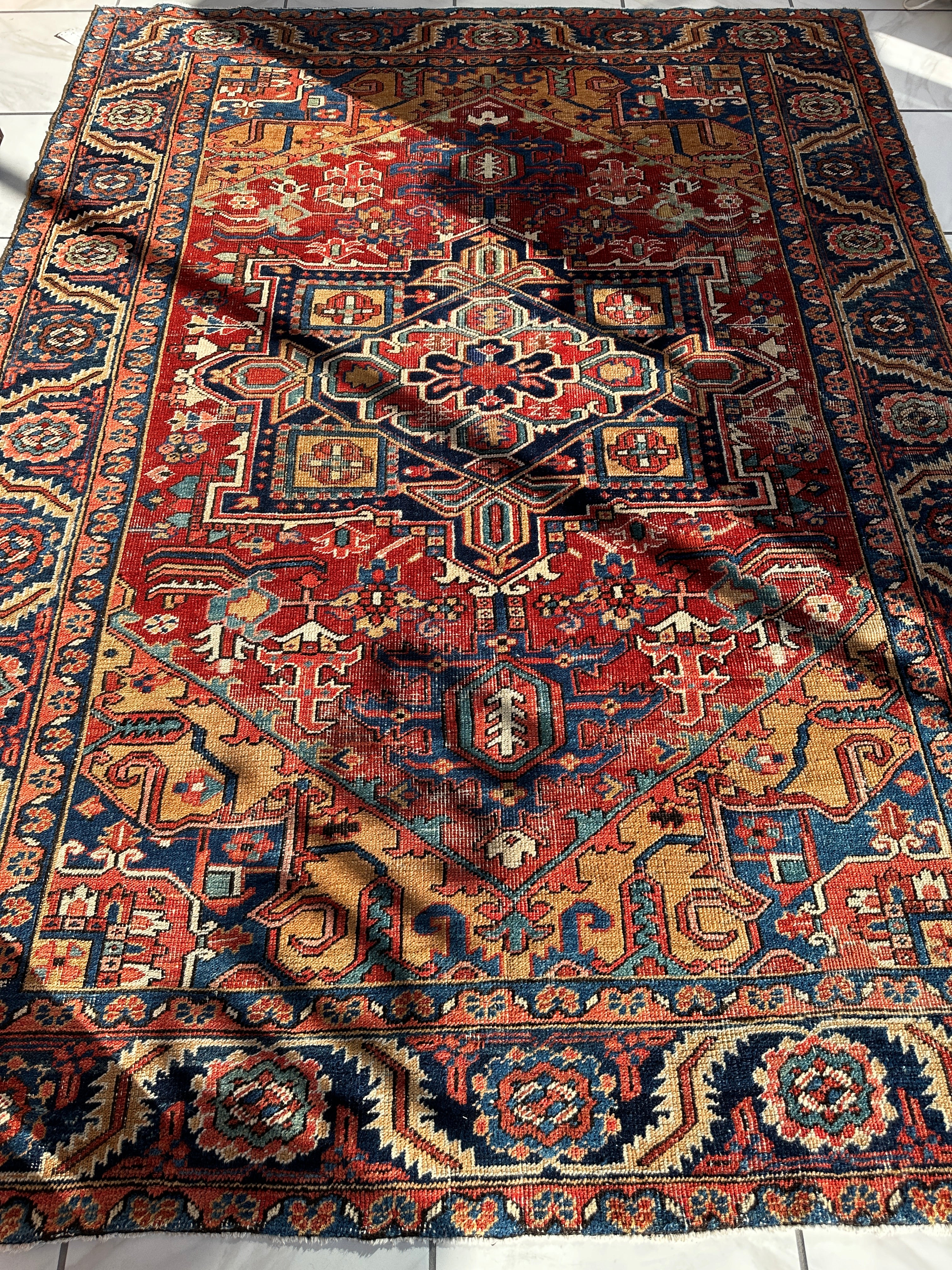 Antique Persian Herize Area Rug 6’10” x 9’1”