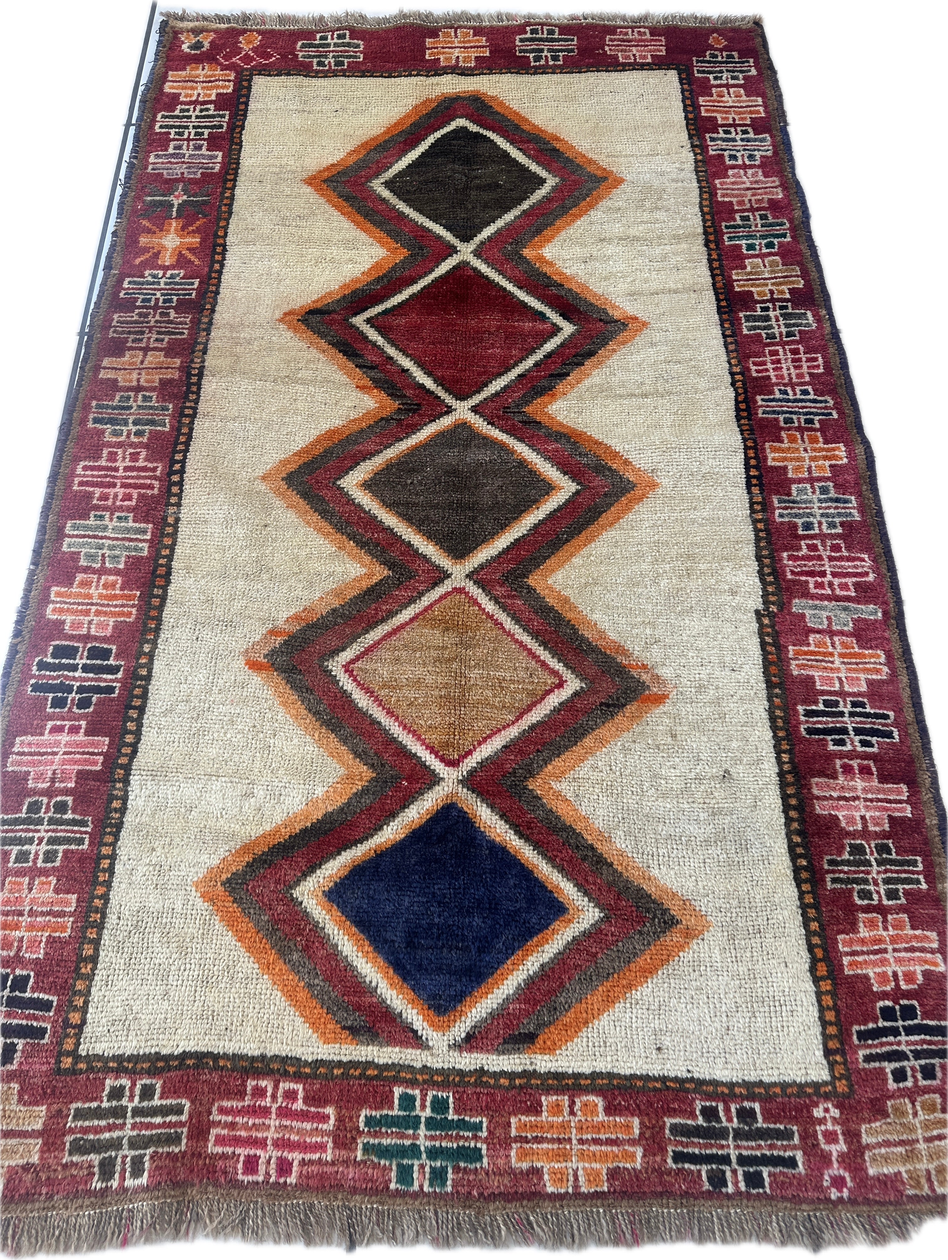 1950’s Gabbeh Qashqai Wool Rug 4’9” x 6’1”