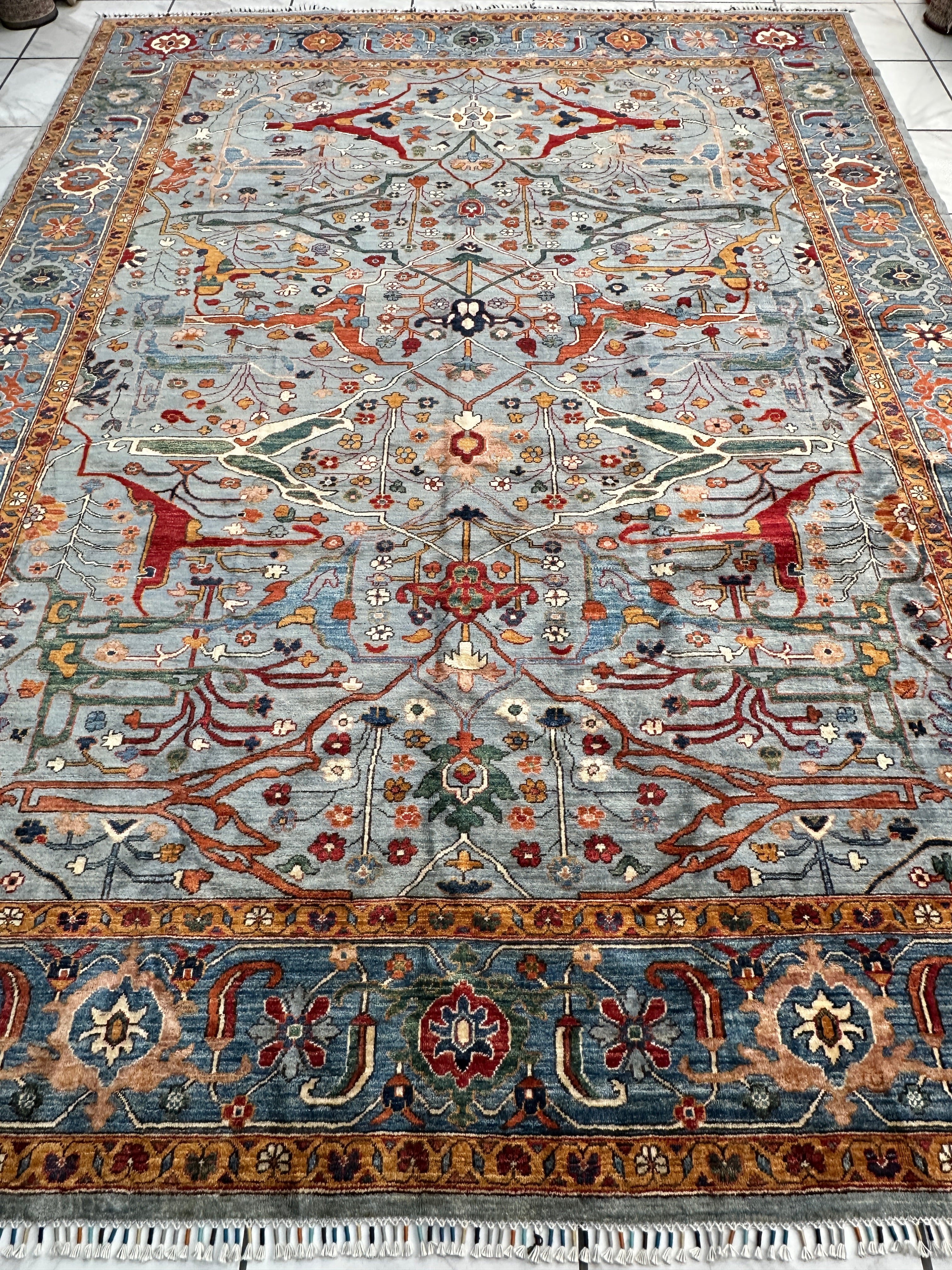 Hand-Knotted Trasitional Serapi Ghazni Wool Rug – 9’1” x 12’ – Intricate Floral Design