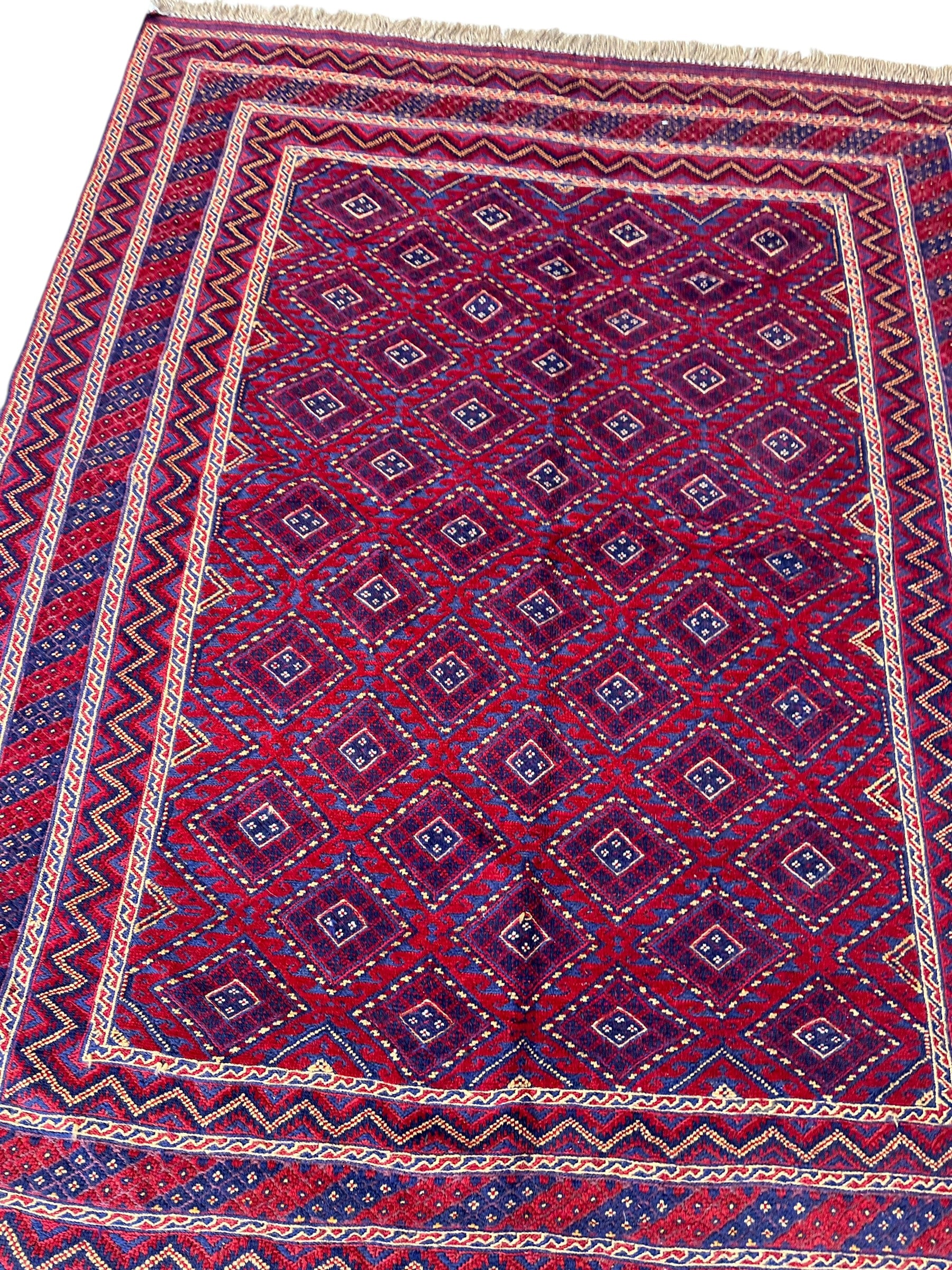 Hand-knotted Afghani Meshwani Wool Rug I Nakhunak Herati 5’1” x 6’3”