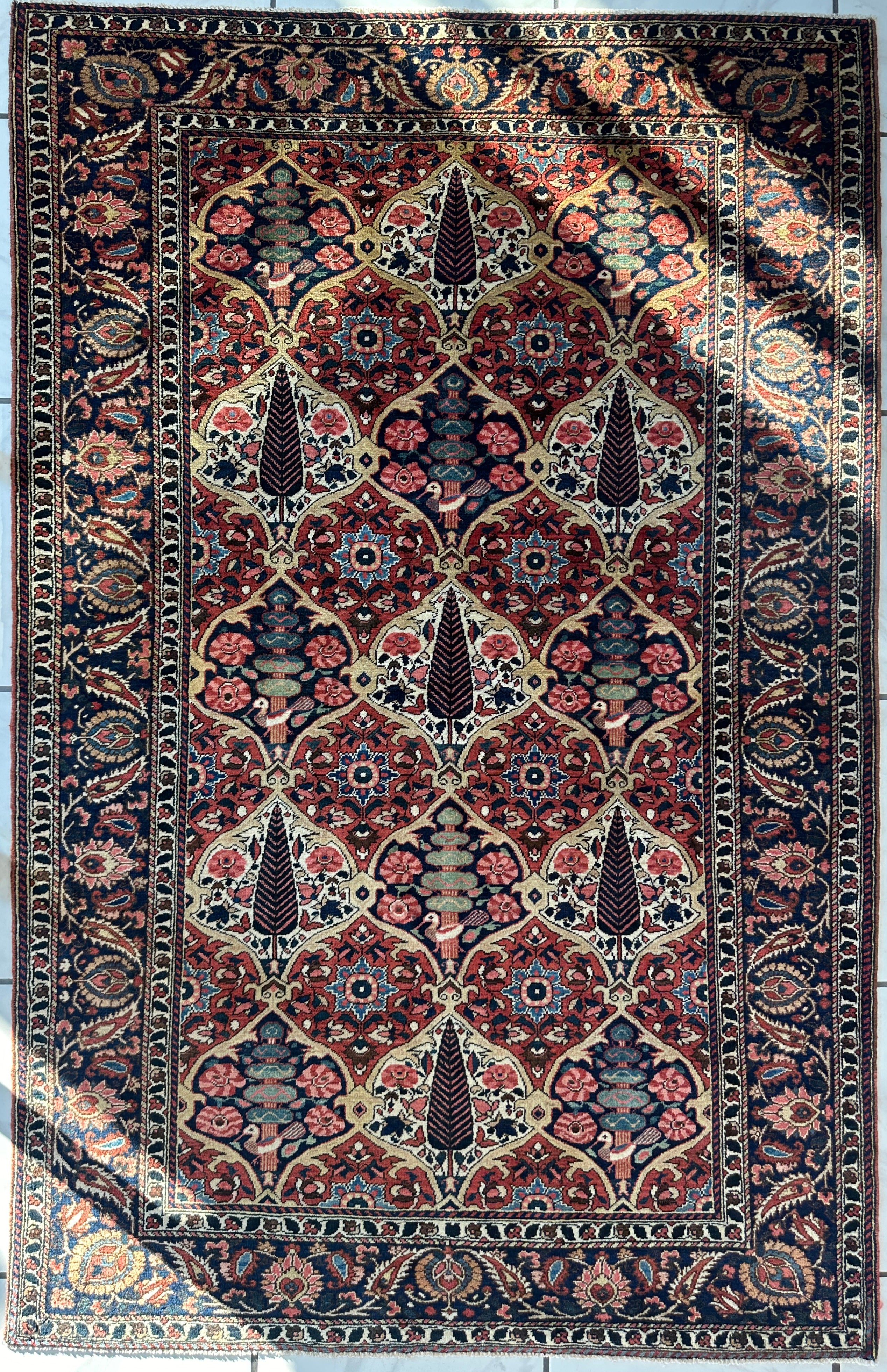 Antique Bakhtiari Rug Circa 1930’s 4’7” x 7’