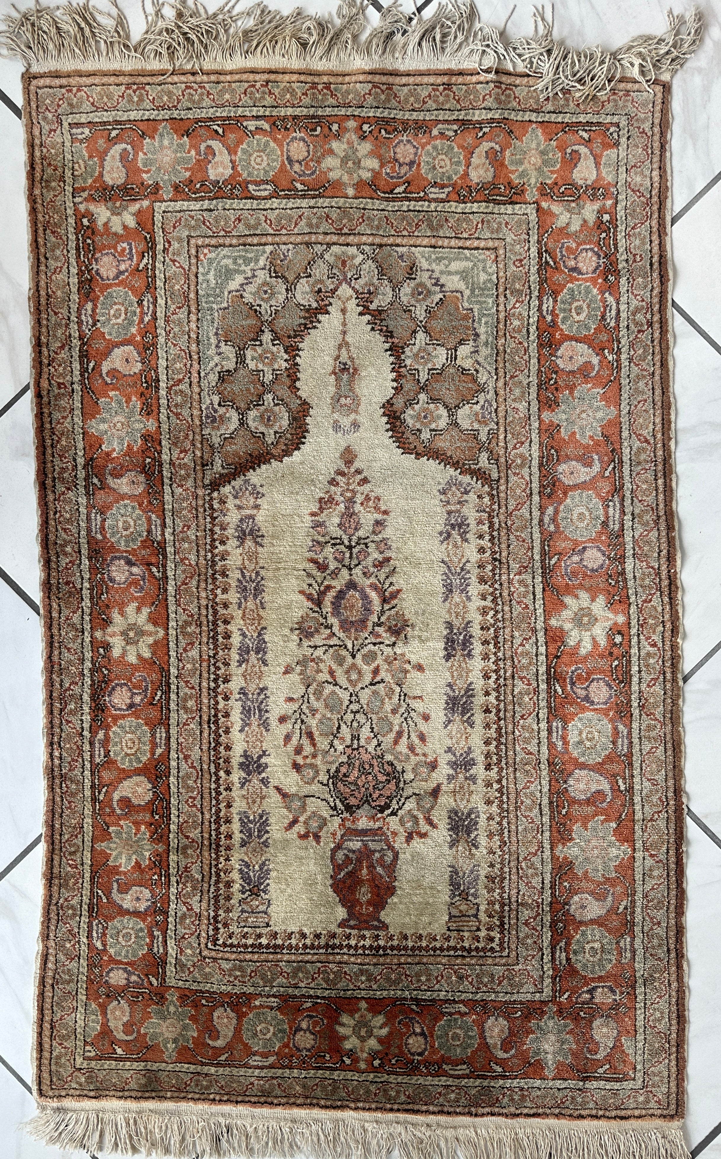 Fine Vintage Hand-Knotted Kayseri Silk Prayer Rug 3’ x 5’