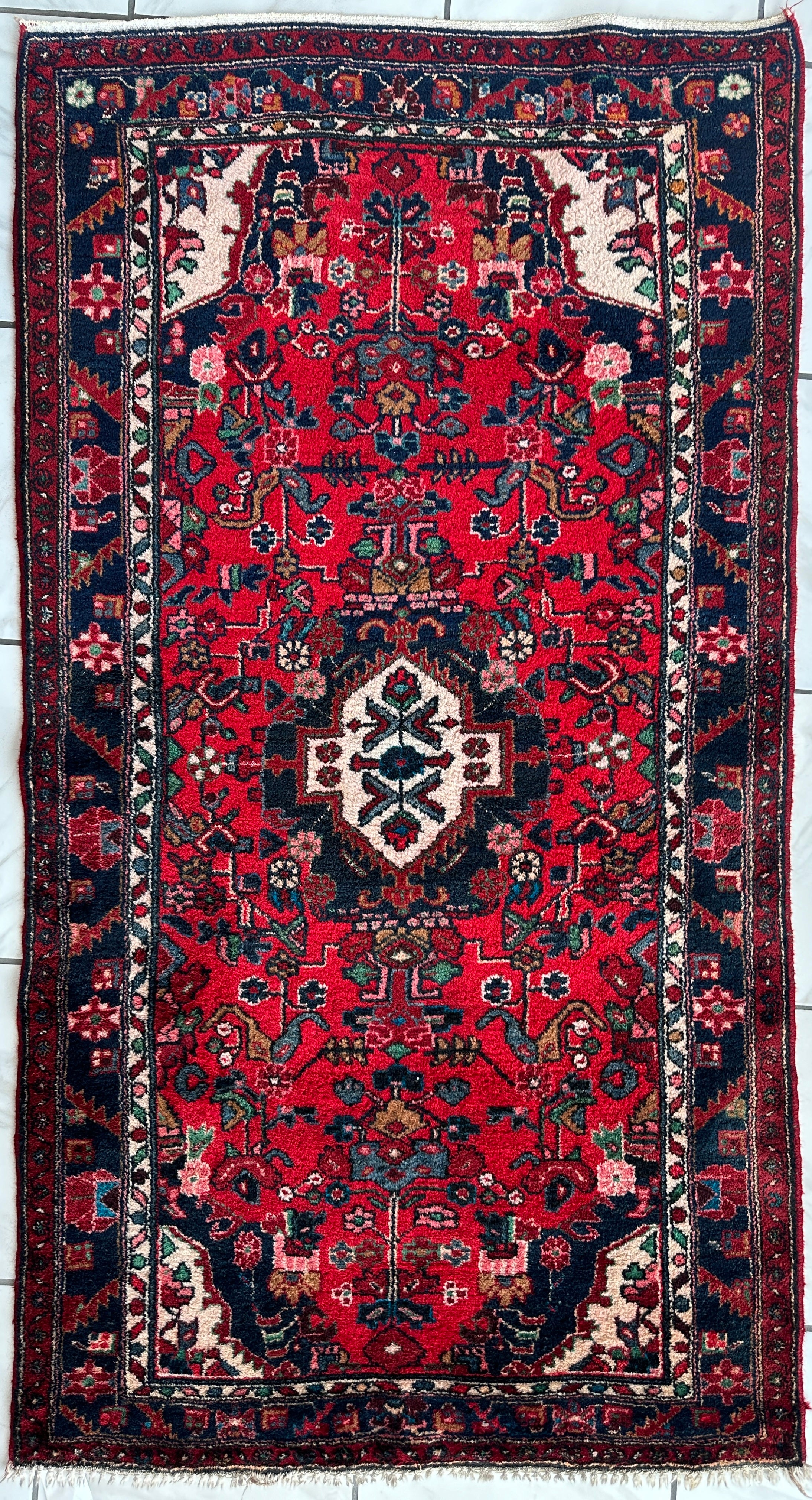 Hand-knotted Persian Hamadan wool Rug 3’8” x 6’4”