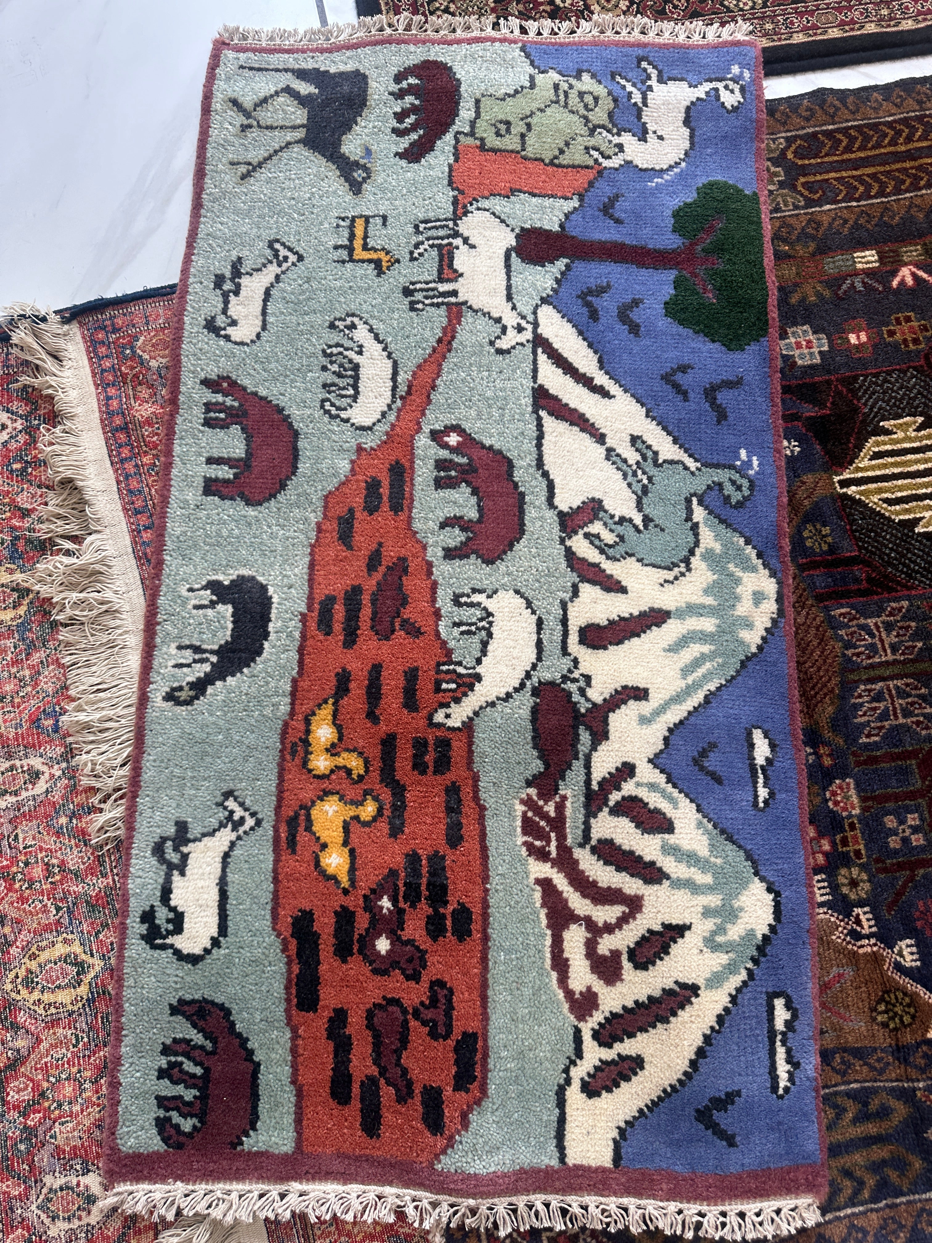 Handmade Small Pictorial Rug 2x3 ft