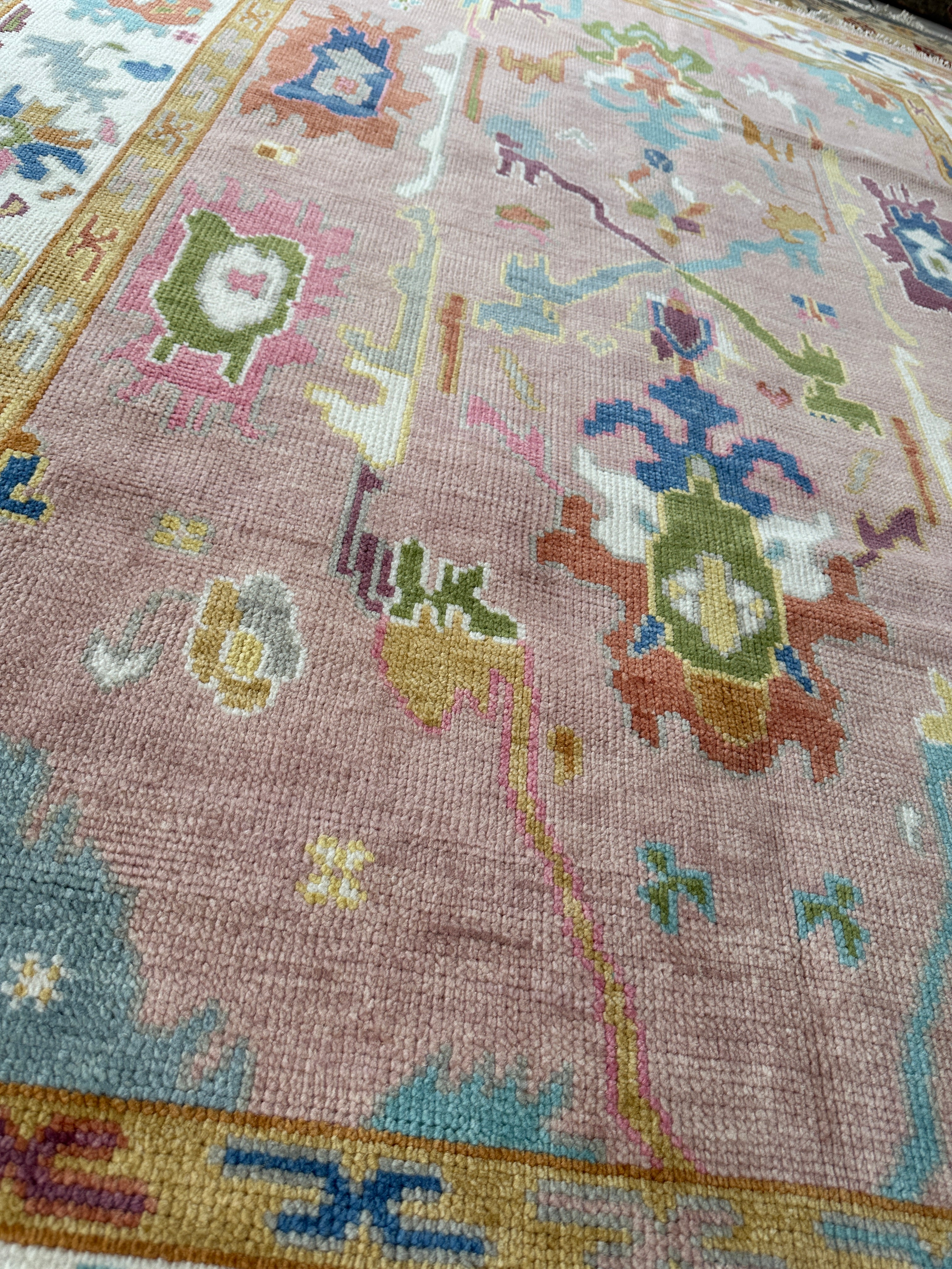 Fine Wool Rug 6x9