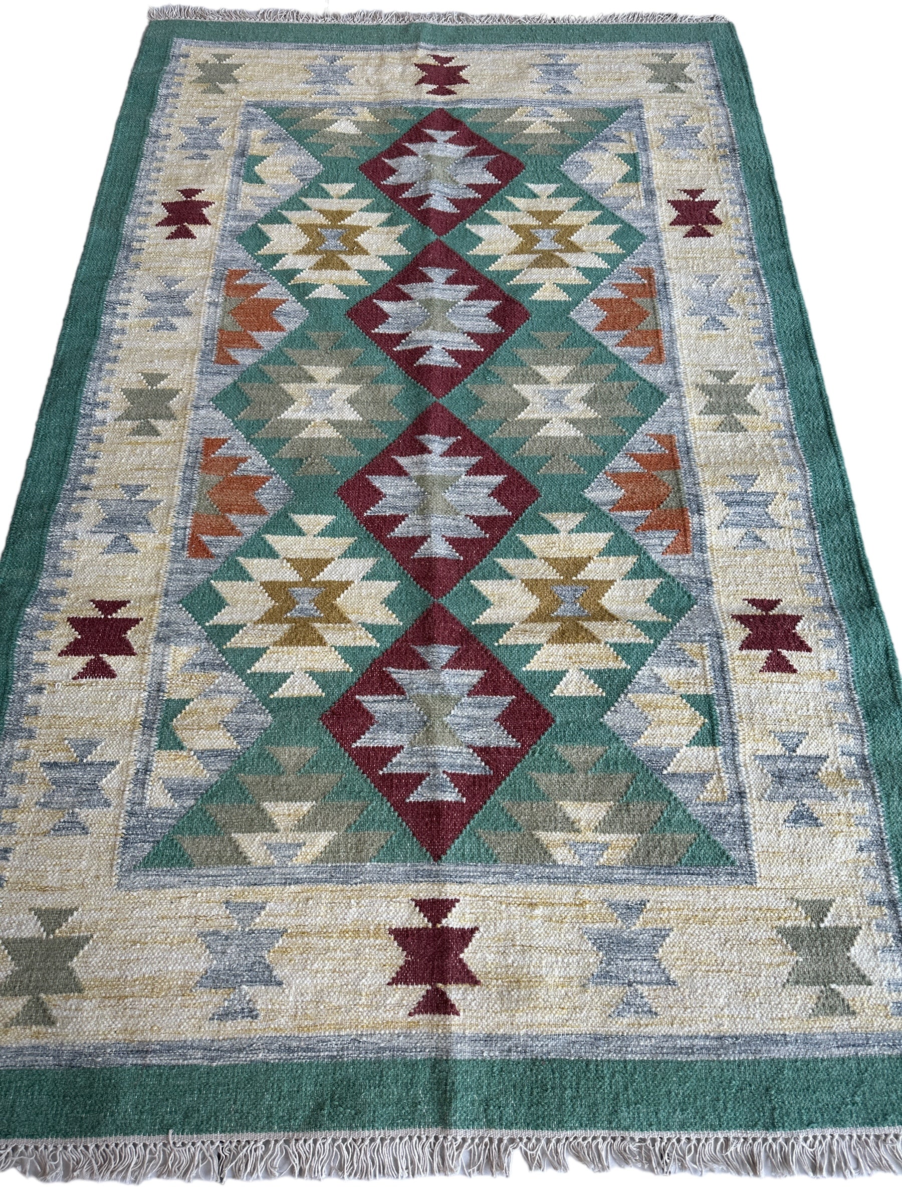 Indo-Tukish Flat-weave Geometric Kilim Rug 4’ x 6’4”