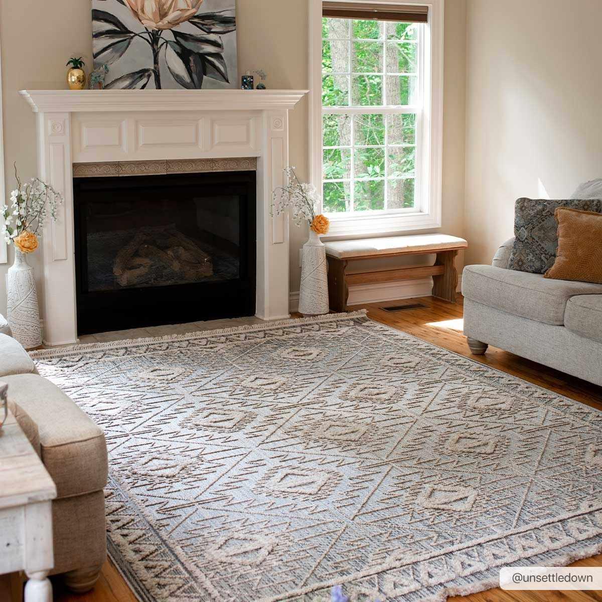 Agoo Area Rug