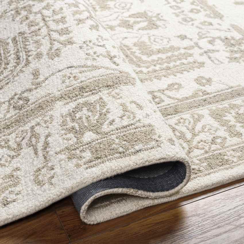 Aloa Traditional Ivory Area Rug