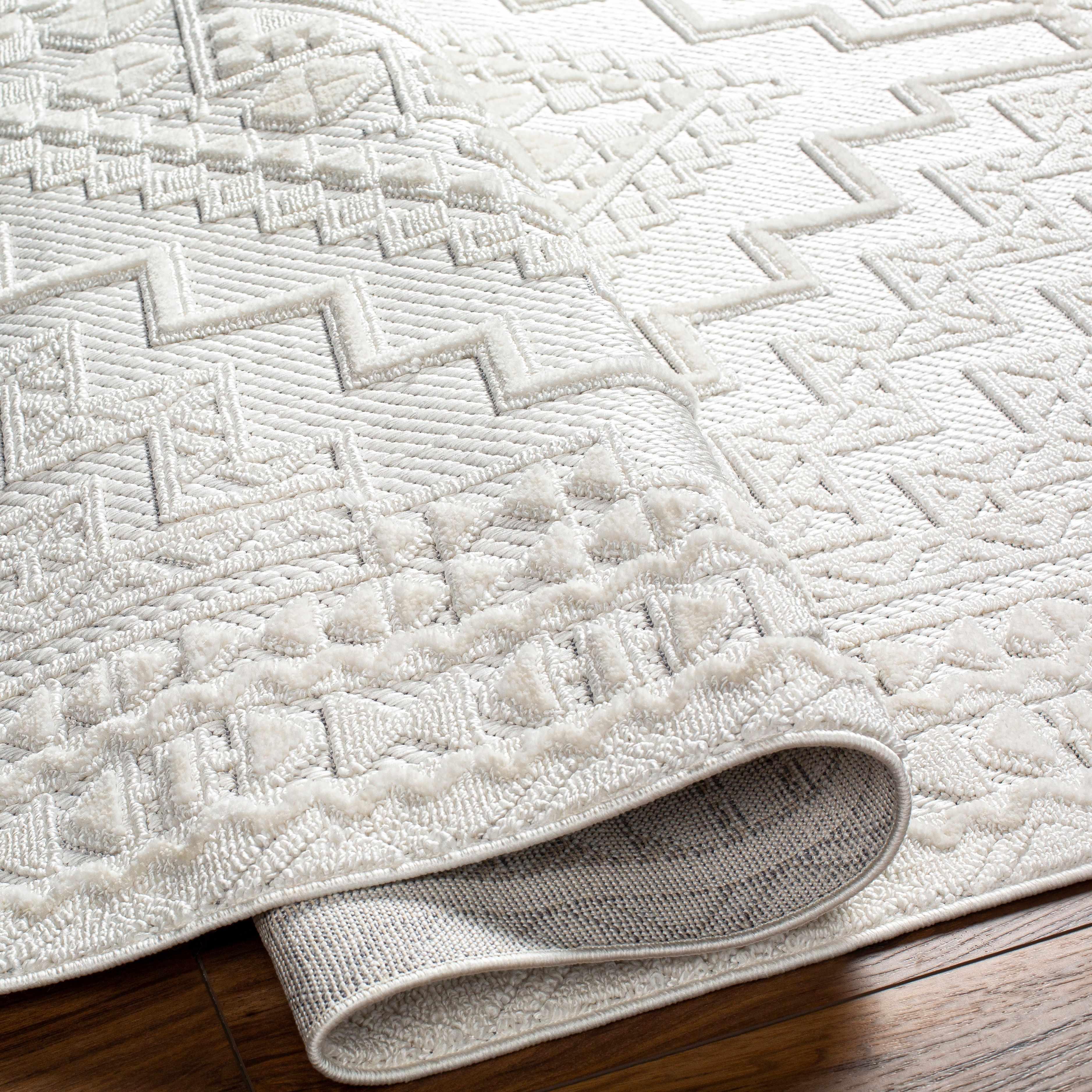 Alya White Fringe Rug