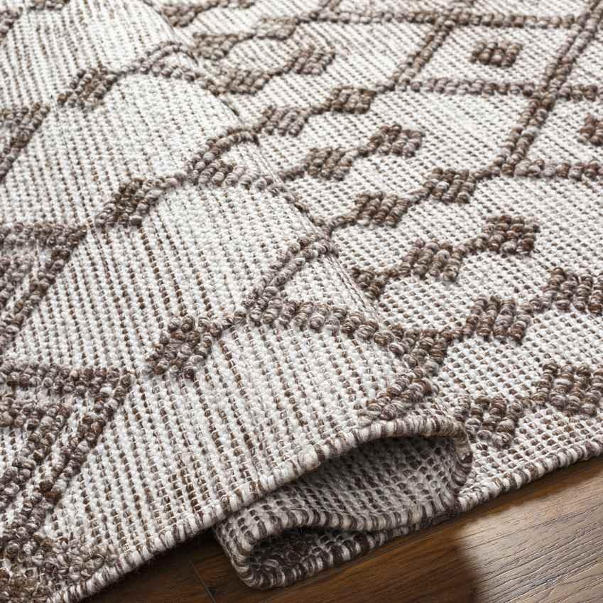 Amargeti Global Cream/Brown Area Rug