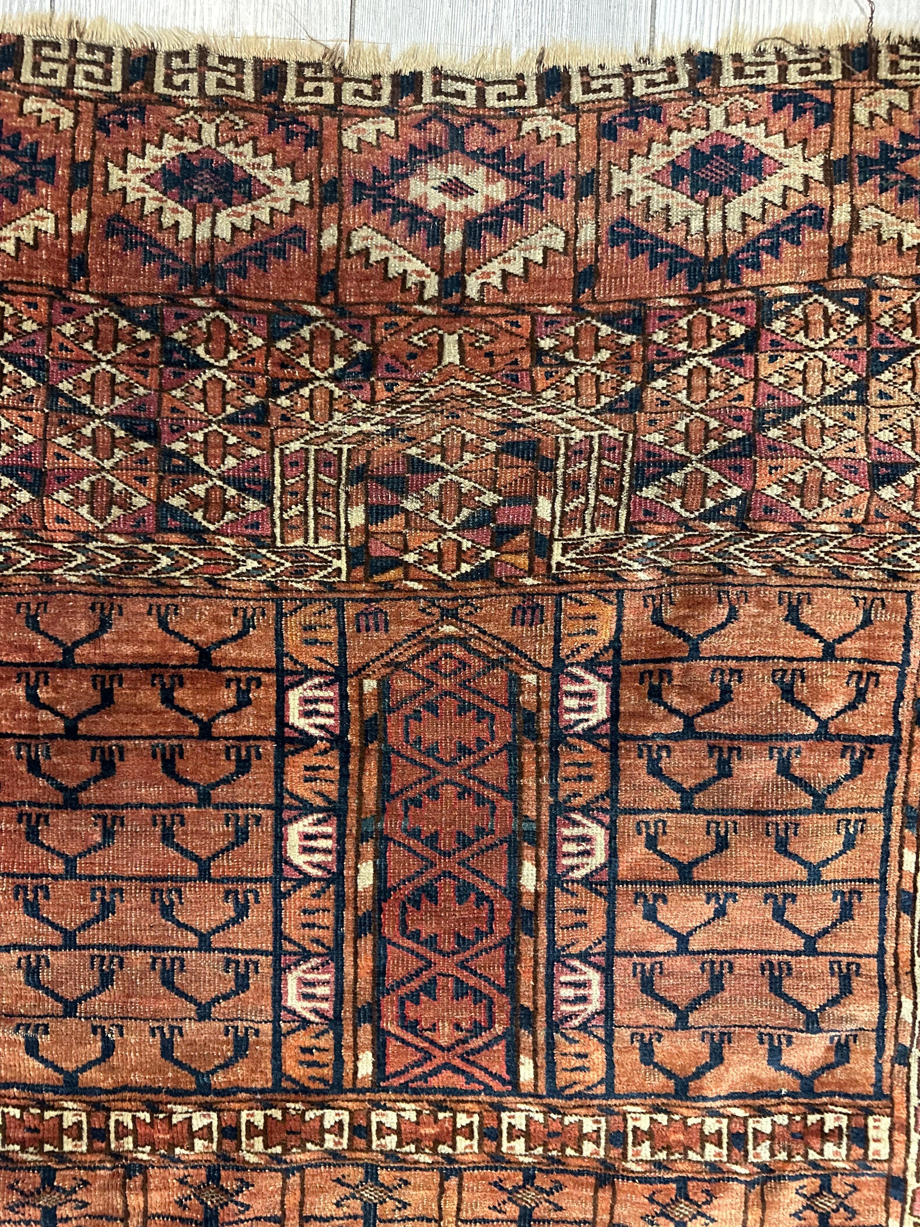 Antique 1880s Turkoman Tekke Ensi Tent Door Covering Rug 4’ x4’8”