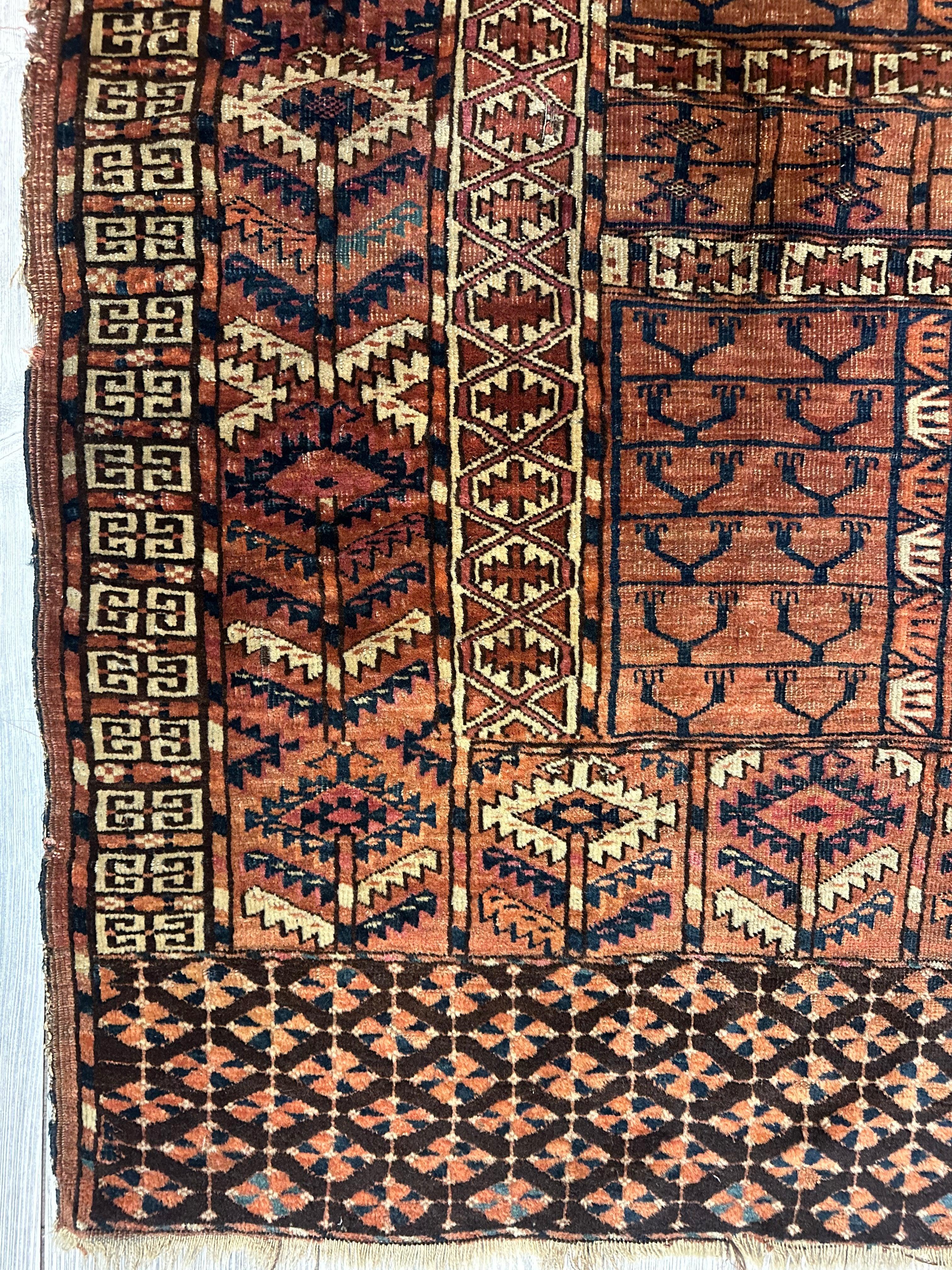 Antique 1880s Turkoman Tekke Ensi Tent Door Covering Rug 4’ x4’8”