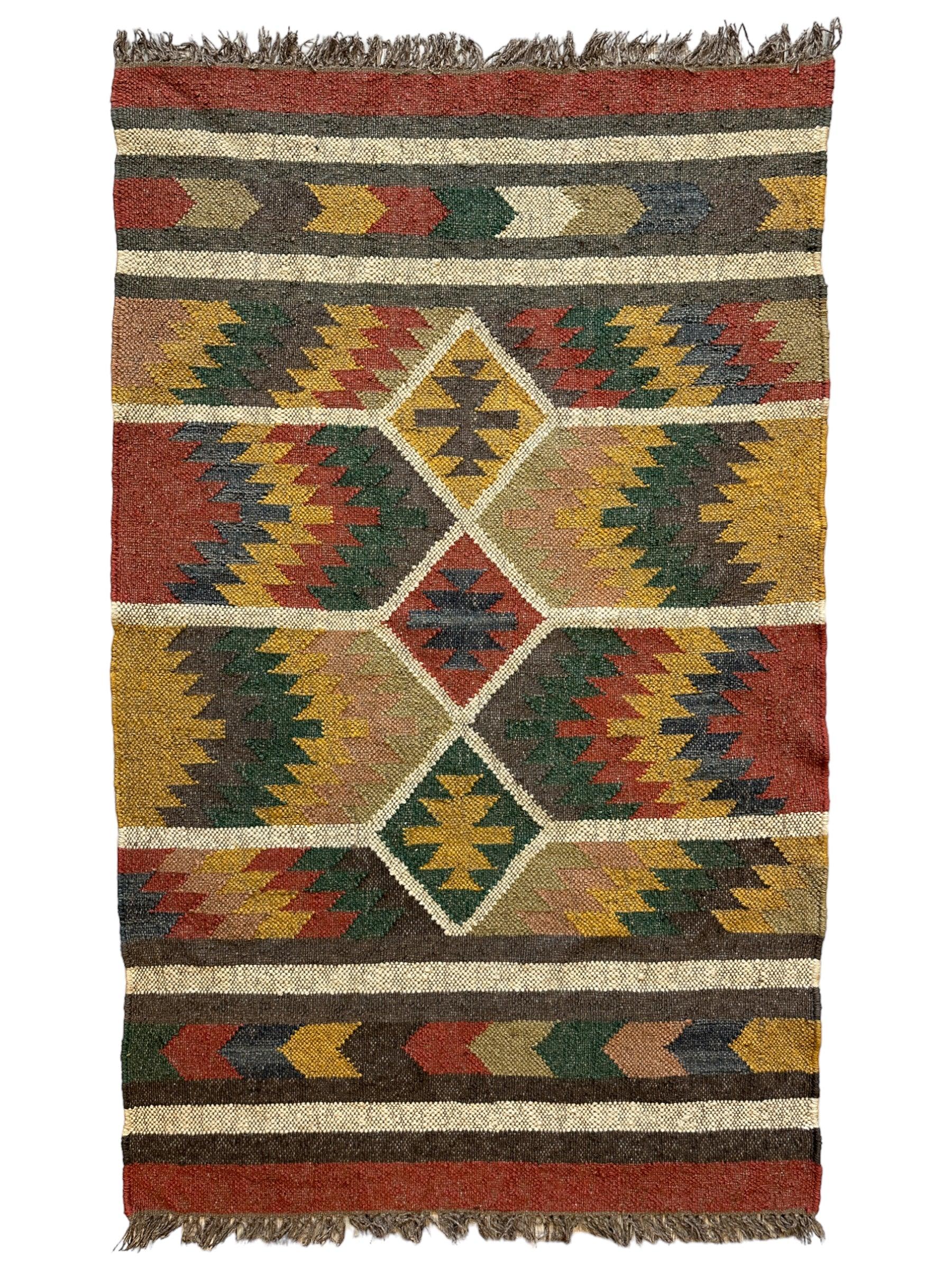 Beautiful Indo-Turkish Geometric Kilim Rug 3’ x 5’