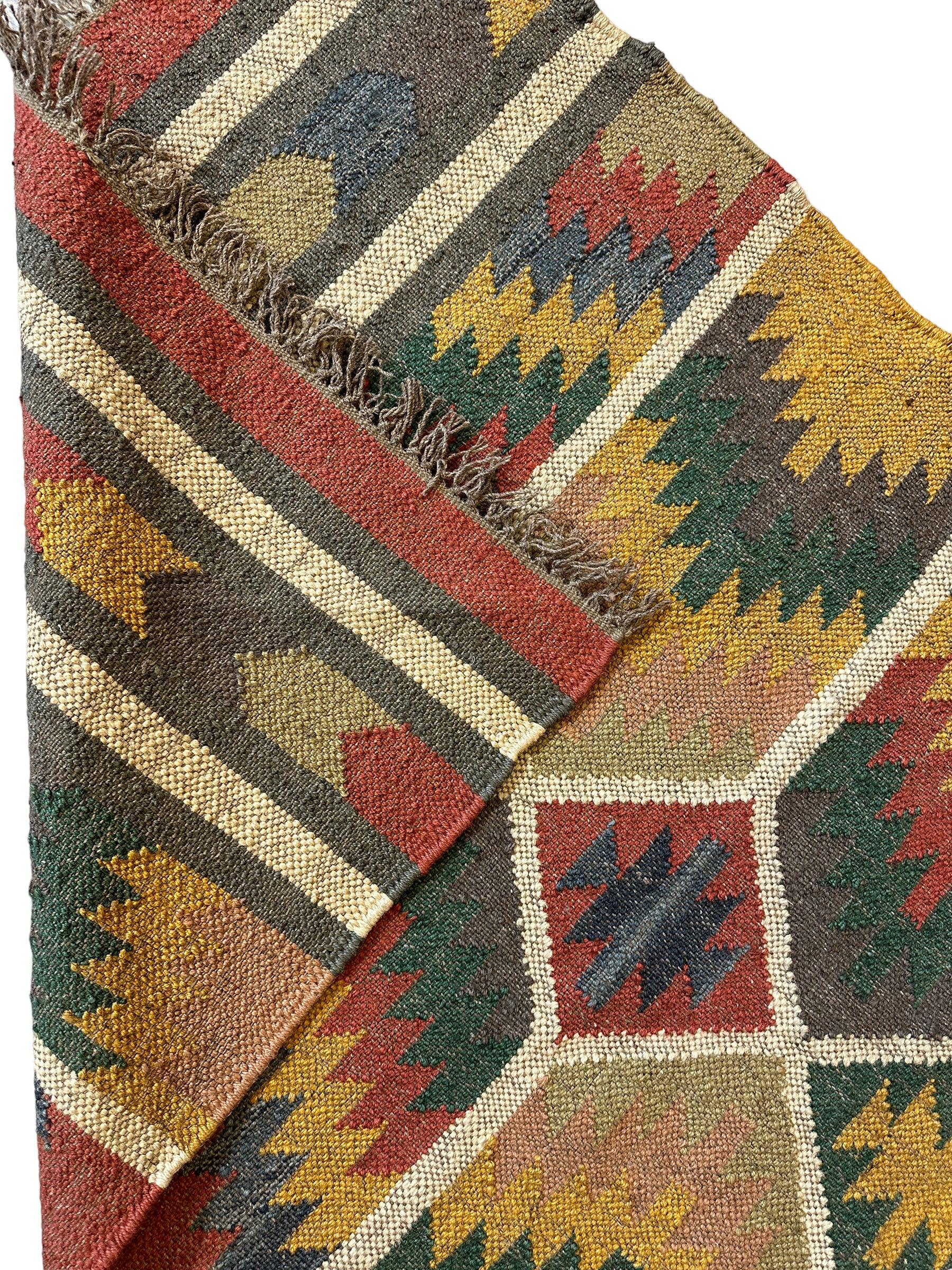 Beautiful Indo-Turkish Geometric Kilim Rug 3’ x 5’