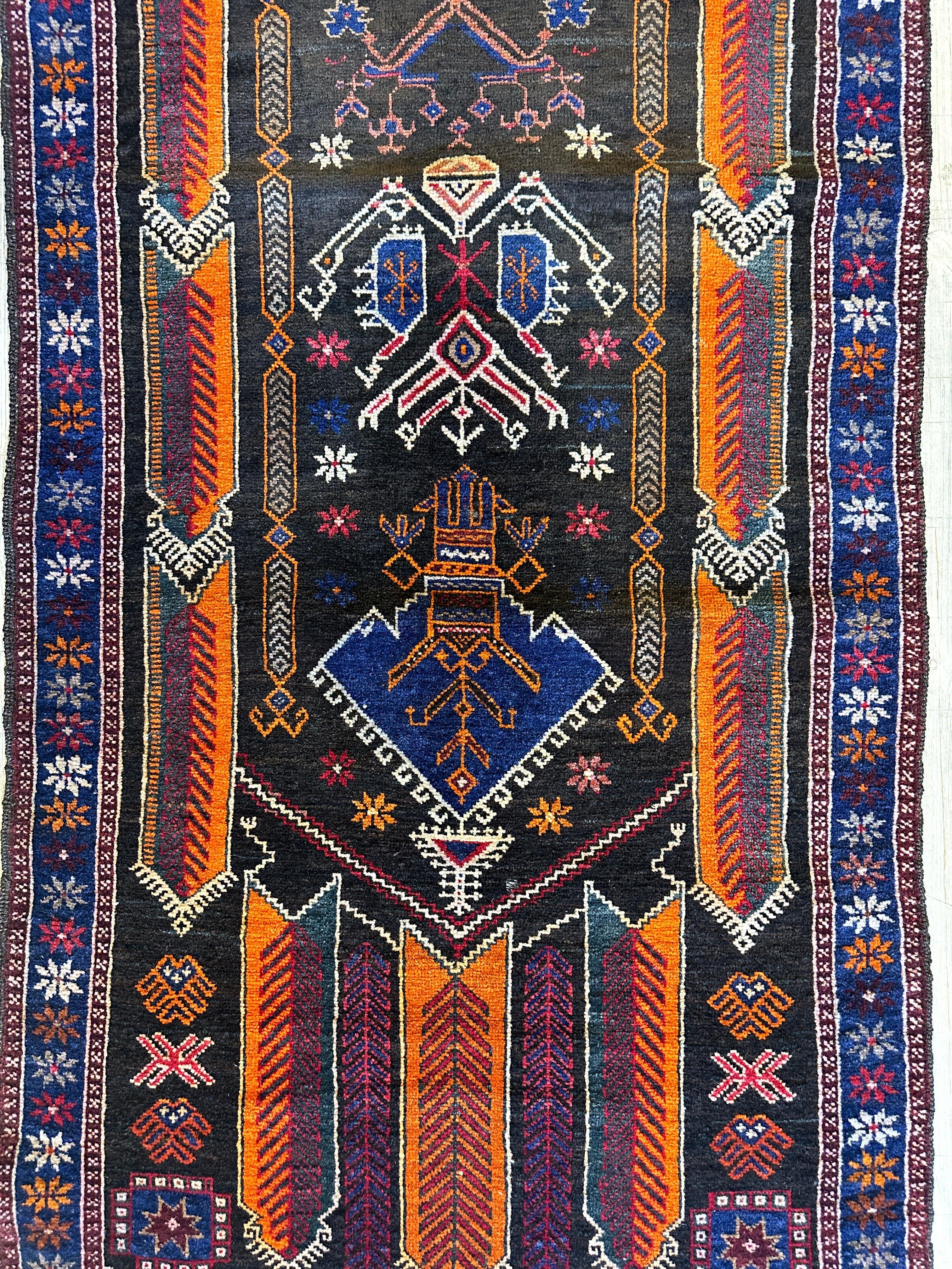 Beautiful Tribal Afghani Wool Prayer Rug 2’7” x 4’3”