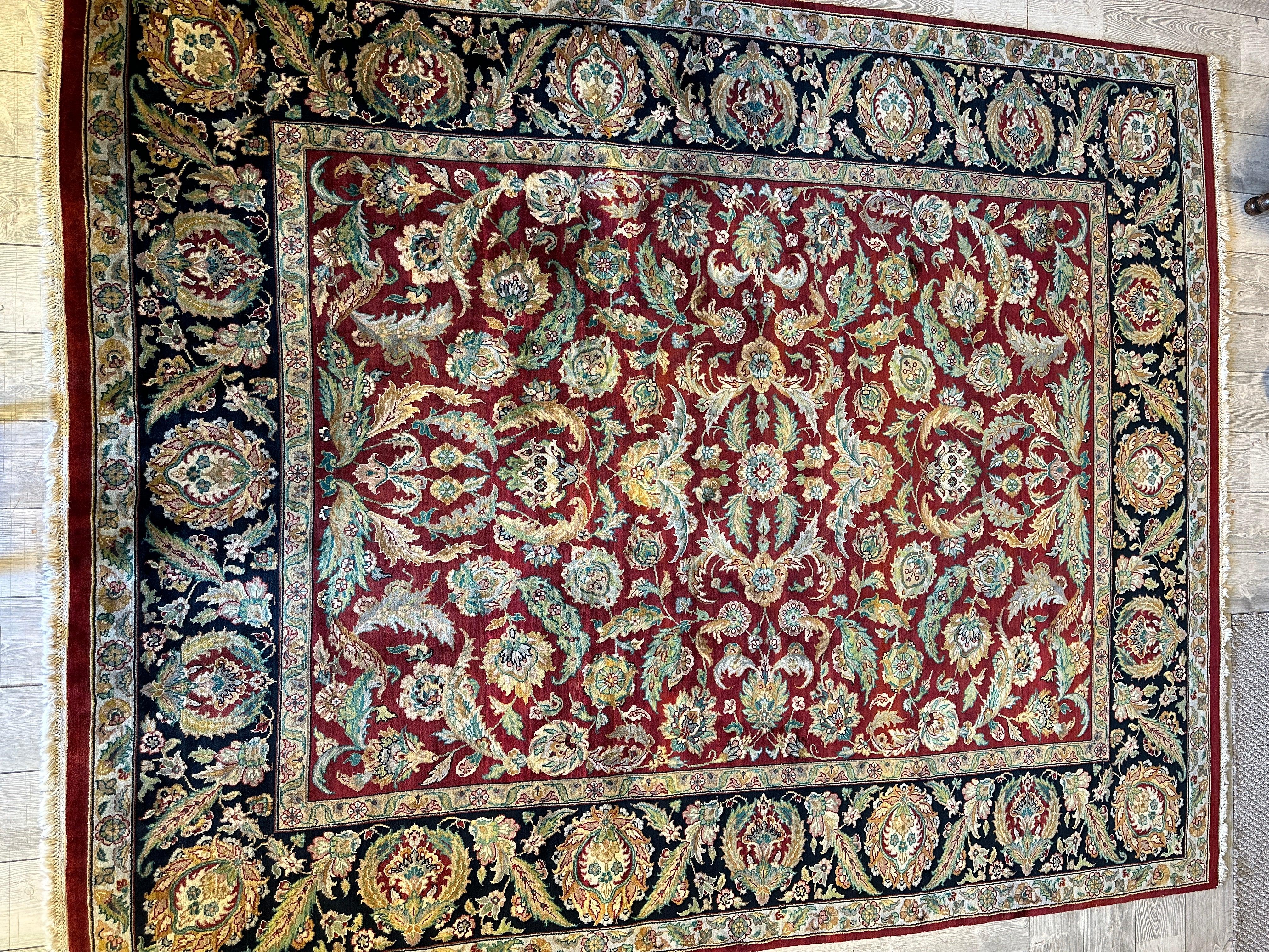 Beautifull Handmade Agra Area Rug 7’8” x 9’6”