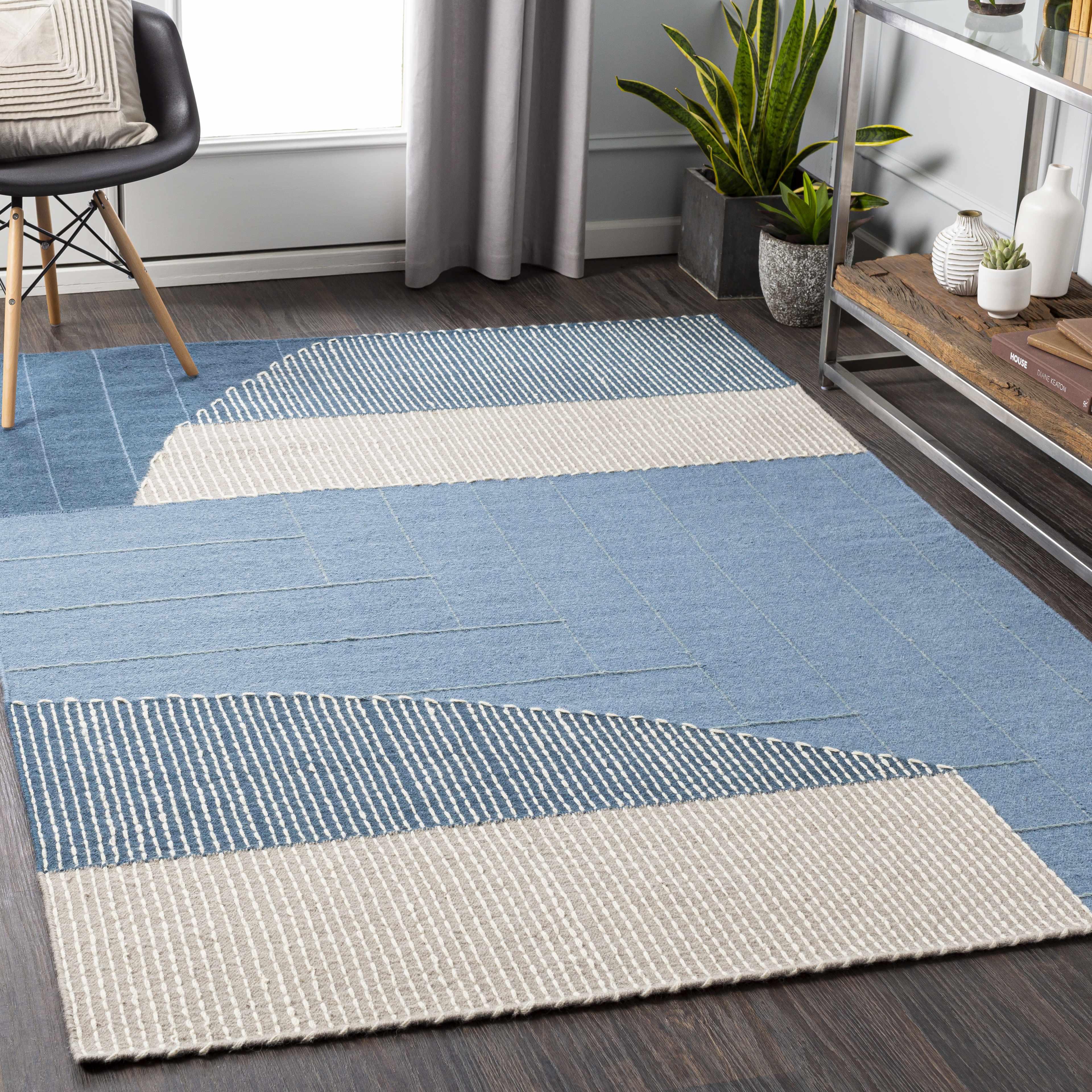 Blue Hanwood Wool Blend Braided Area Rug