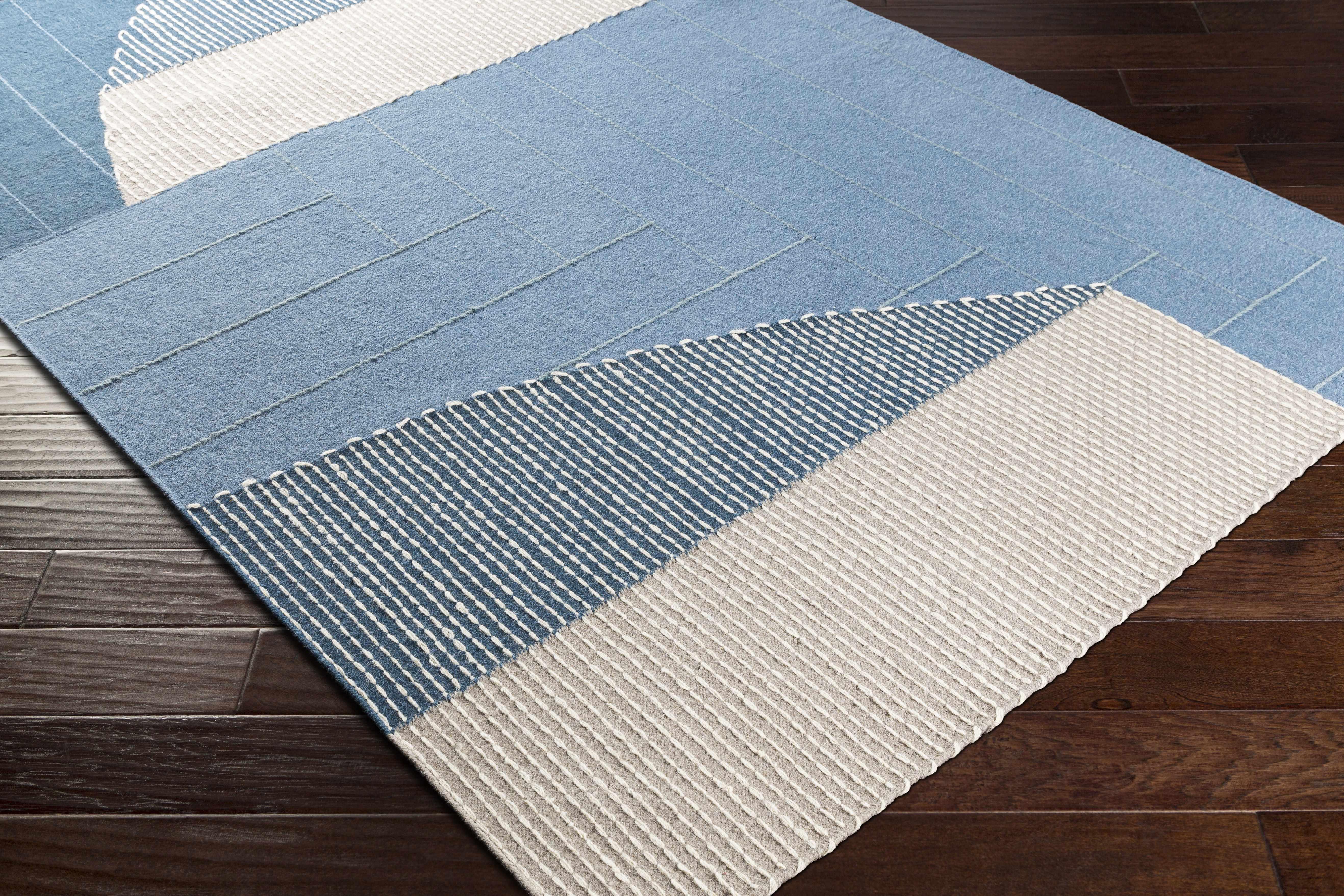 Blue Hanwood Wool Blend Braided Area Rug