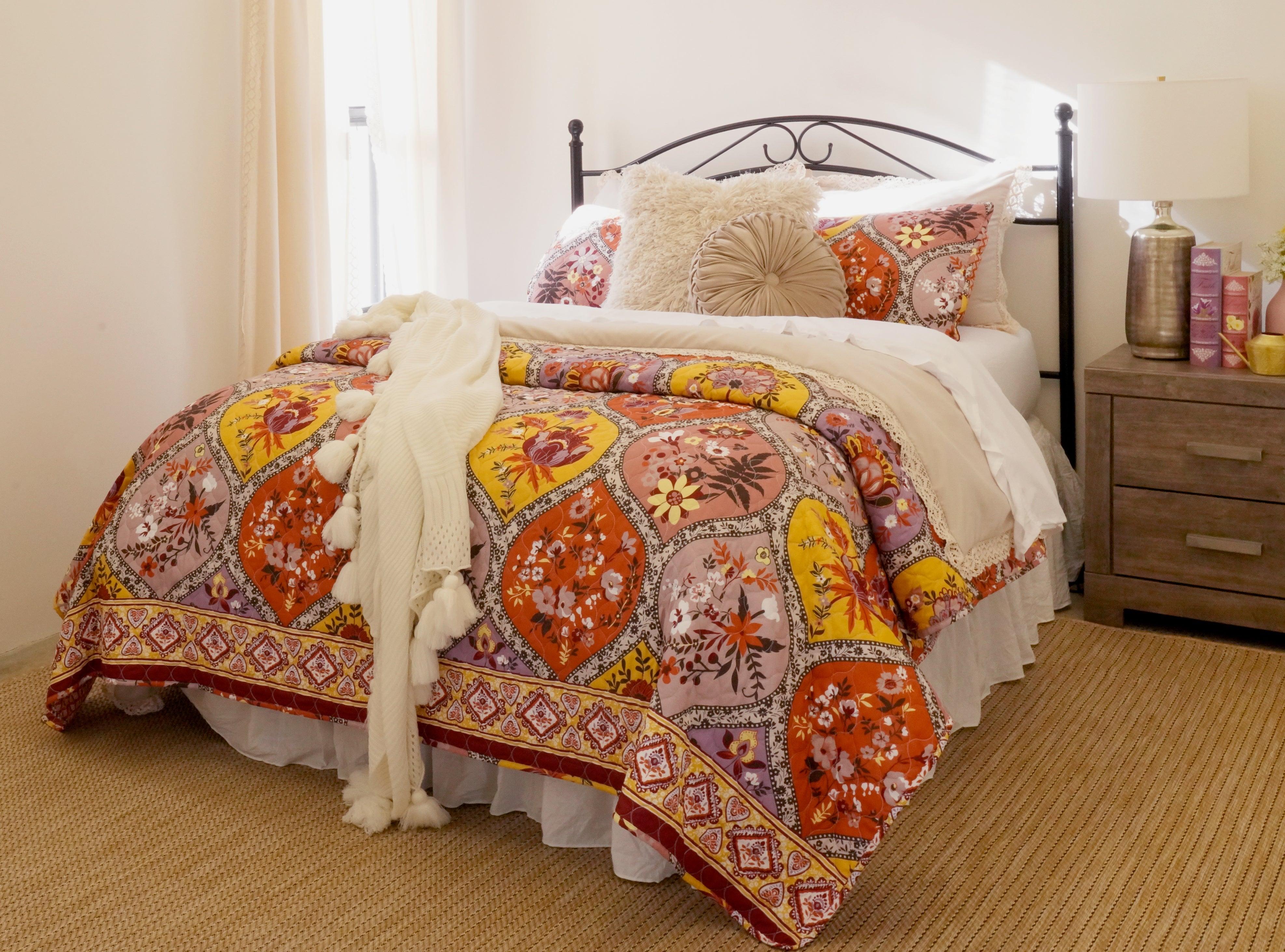 Bohemian Flower Cotton Quilt 3 Piece Set