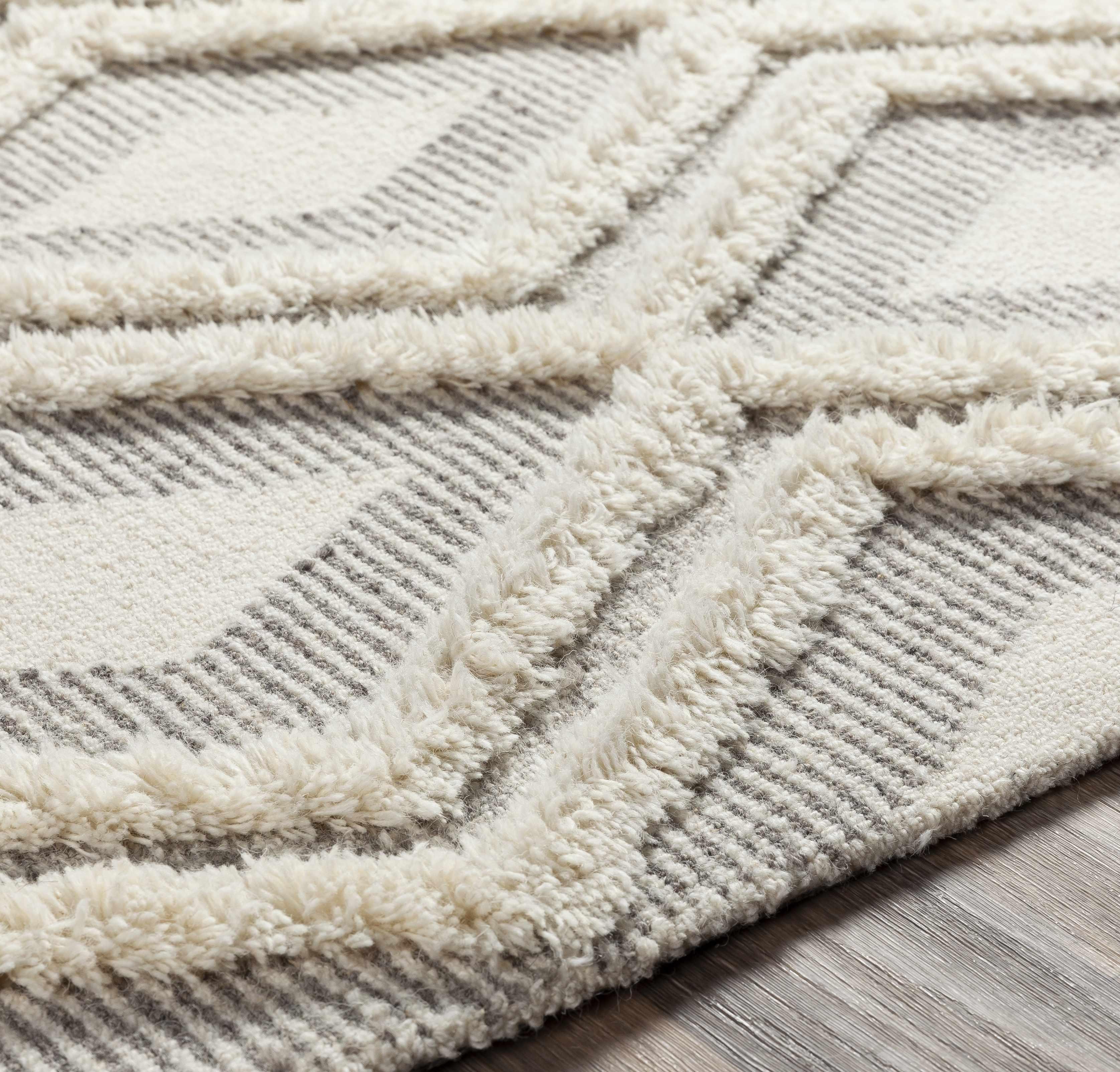 Boncarbo Wool Area Rug