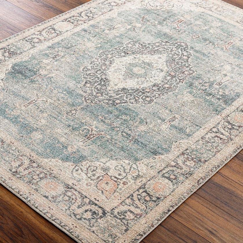 Bryttany Traditional Ivory/Slate Area Rug