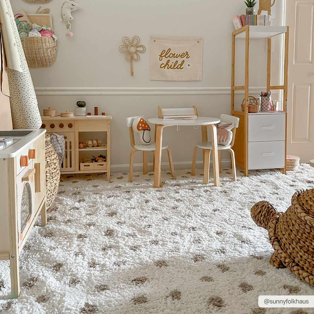 Chaia Dotted Cream & Gray Plush Rug