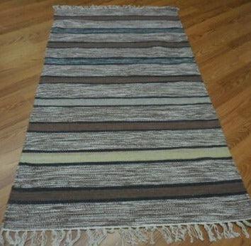 Contemporary Scandinavian hand-woven kilim rug 3x5 Ft