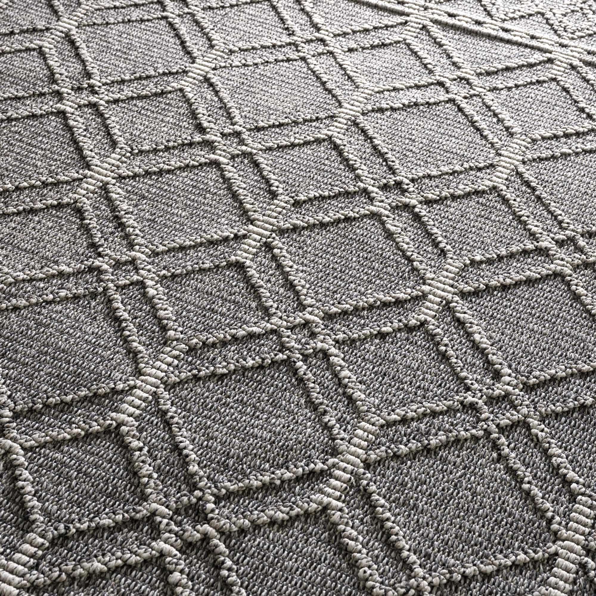 Diah Black & Bone Area Rug