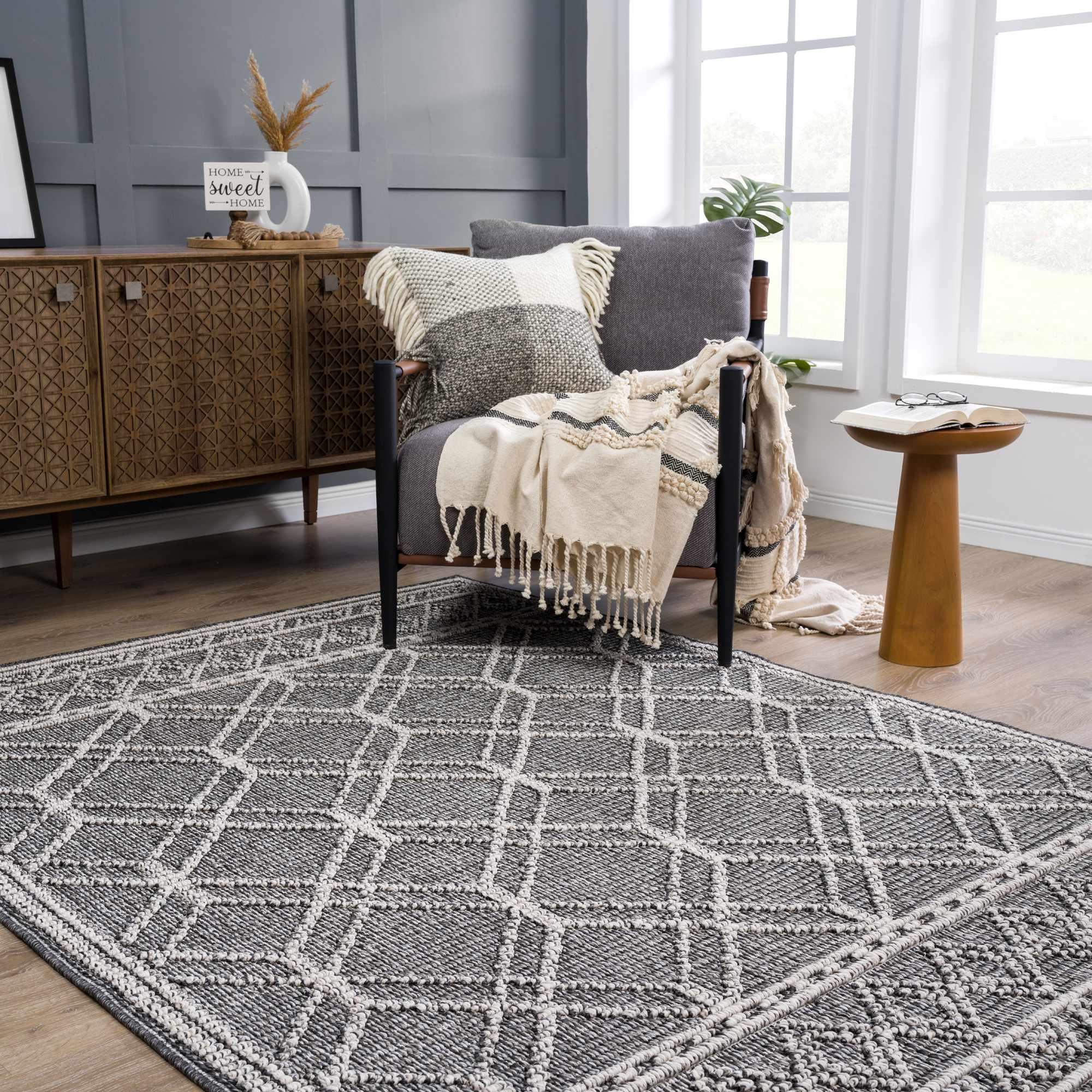 Diah Black & Bone Area Rug