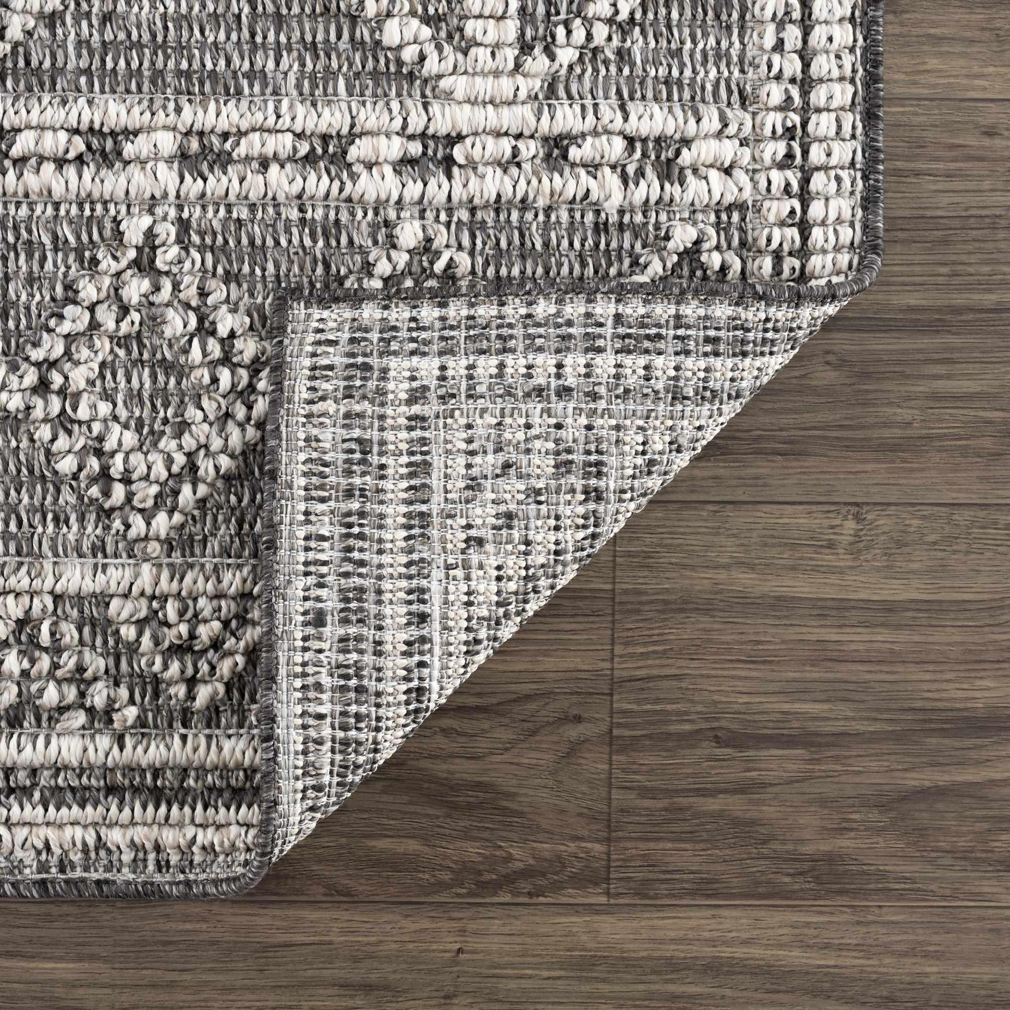 Diah Black & Bone Area Rug