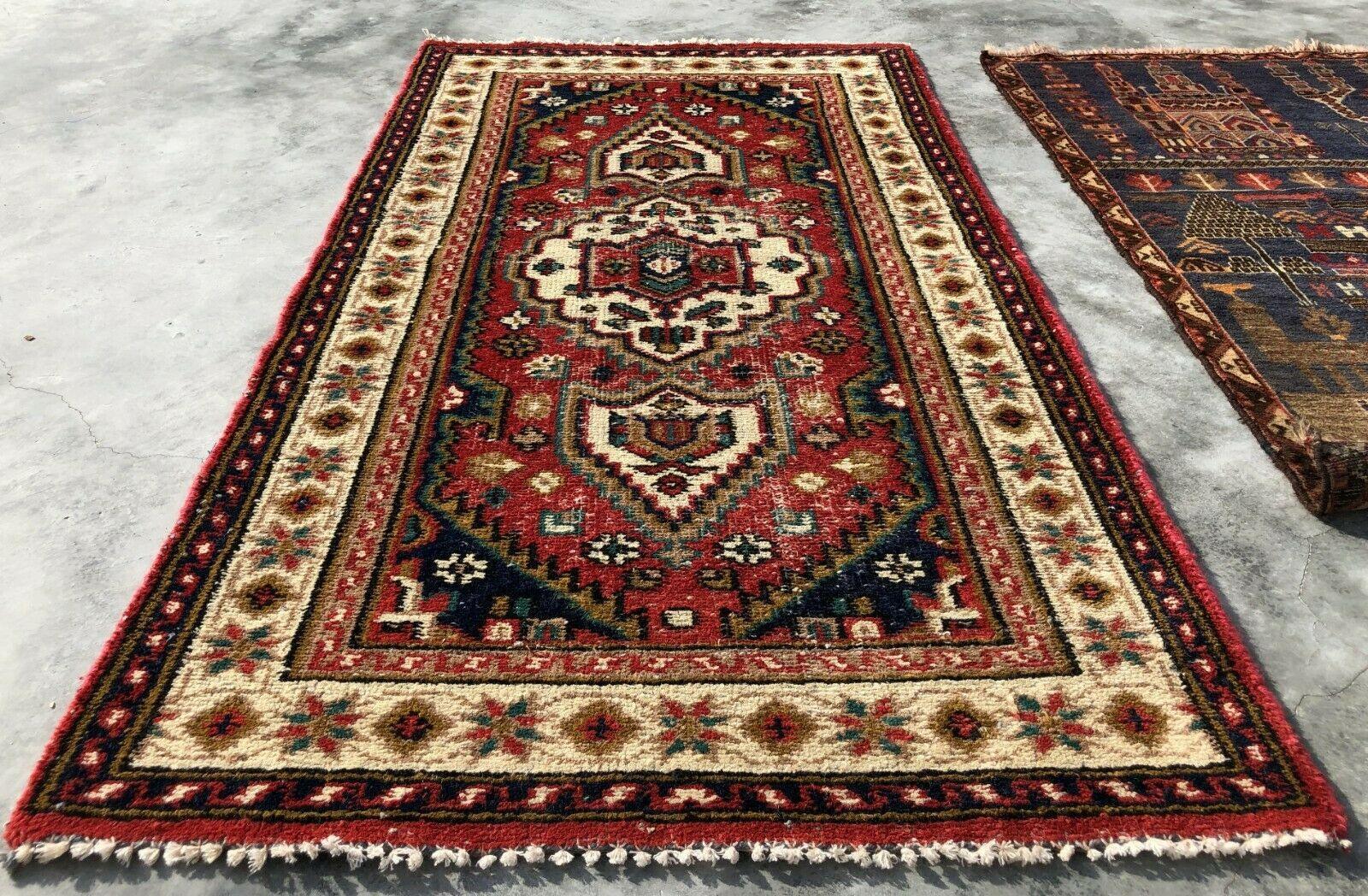 Distressed Hand Knotted Vintage Pashmin Koum Wool Area Rug 3x2 FT