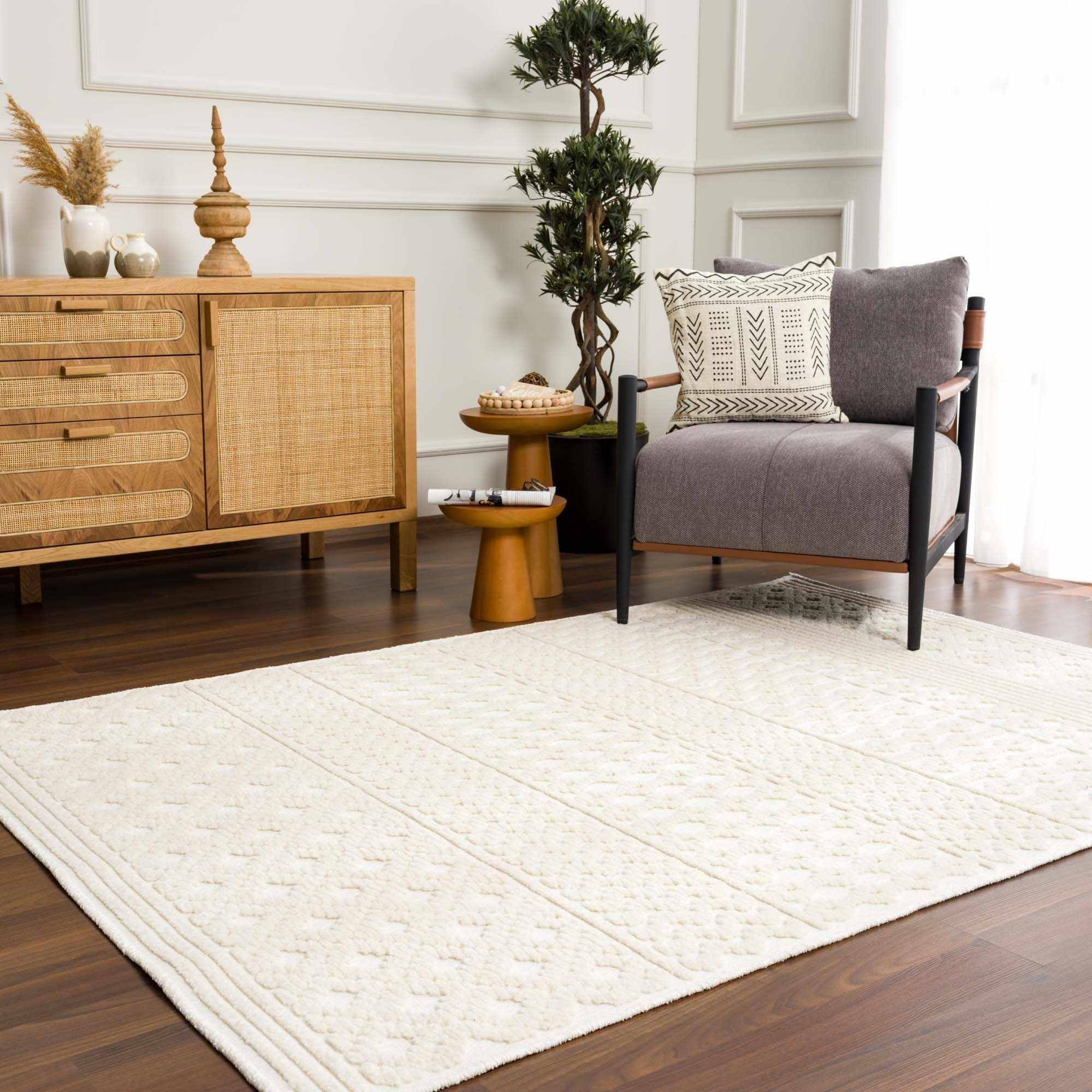 Drago White Washable Area Rug