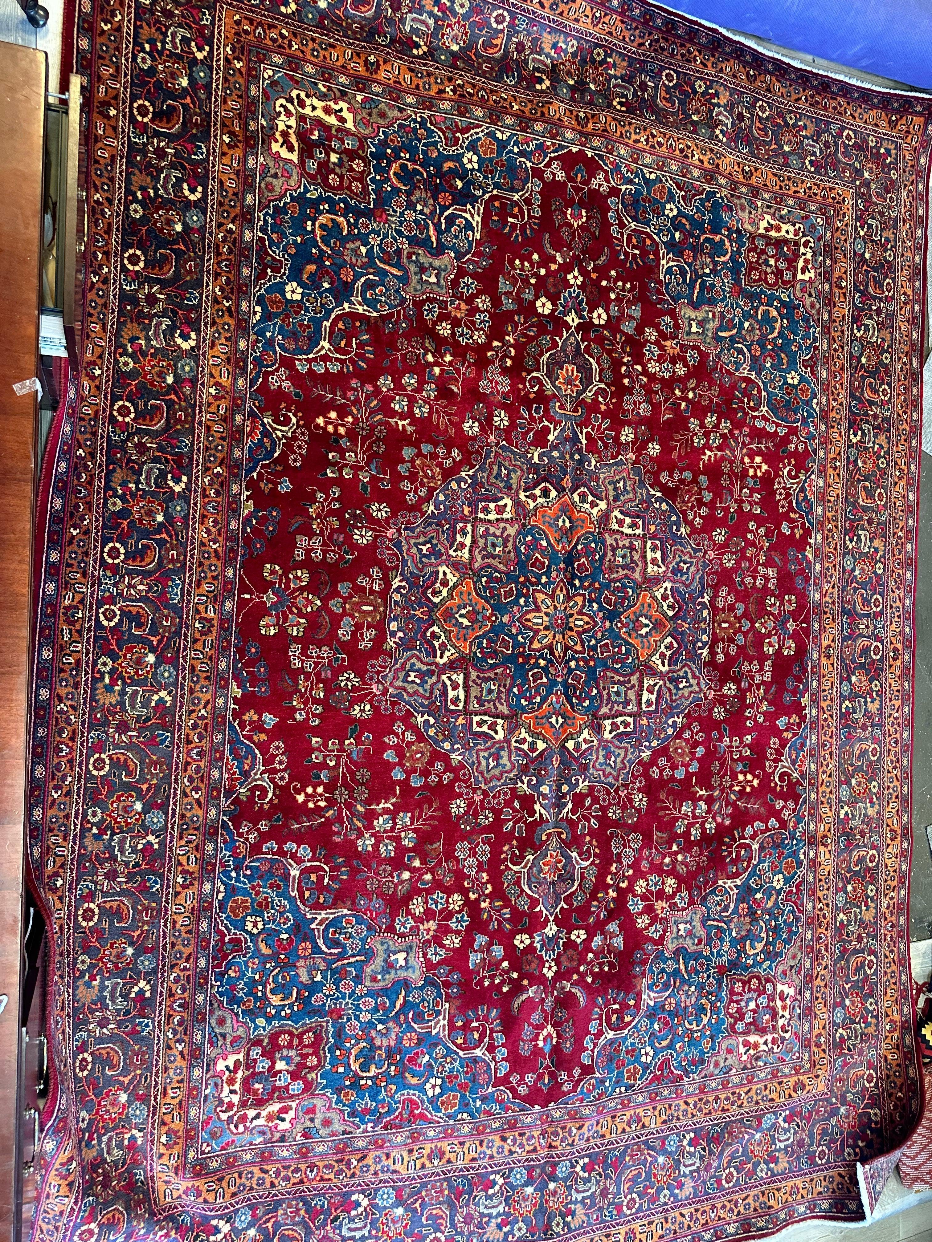 Elegant Hand Knotted Khorasan Area Rug 10x13 Ft