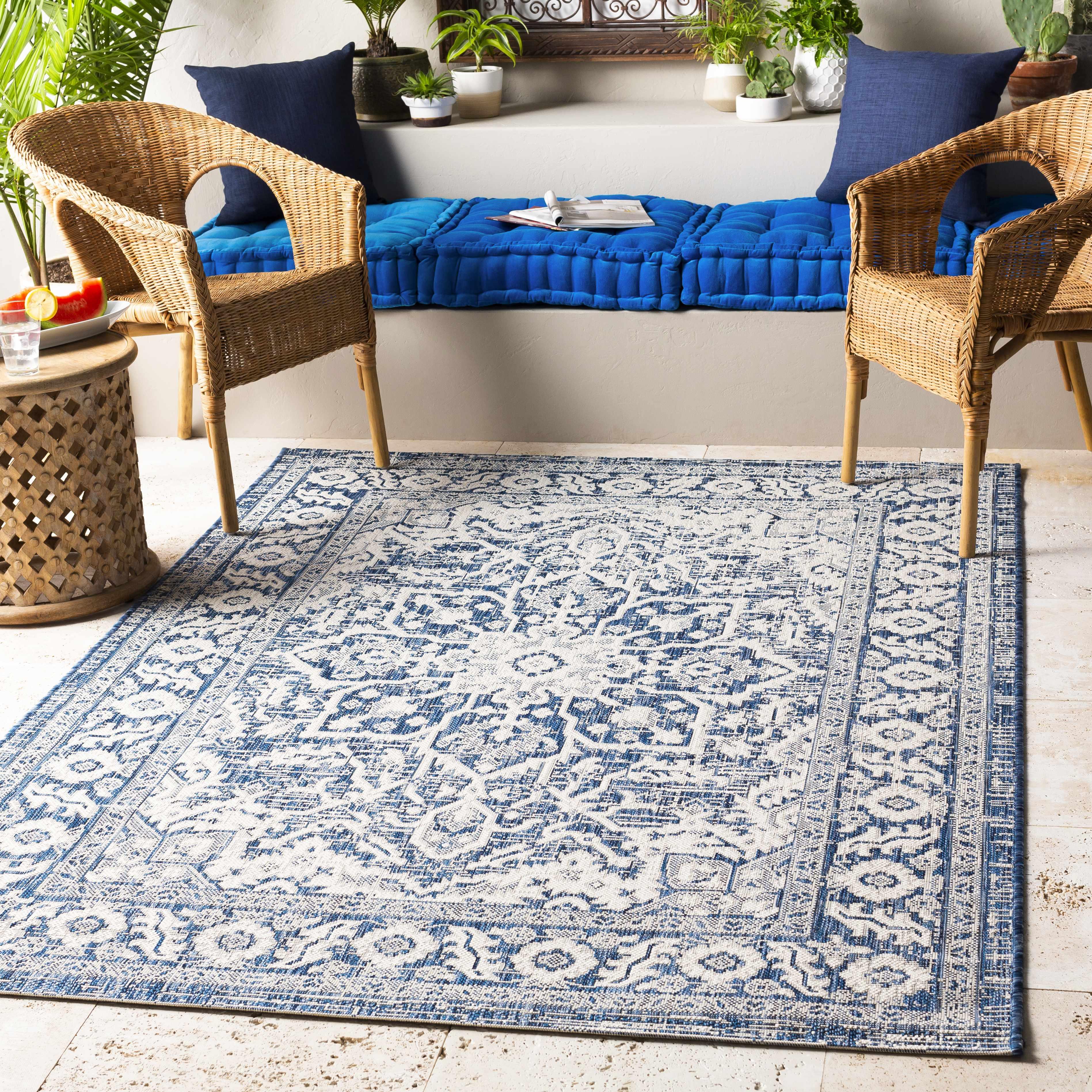 Etoile Area Rug