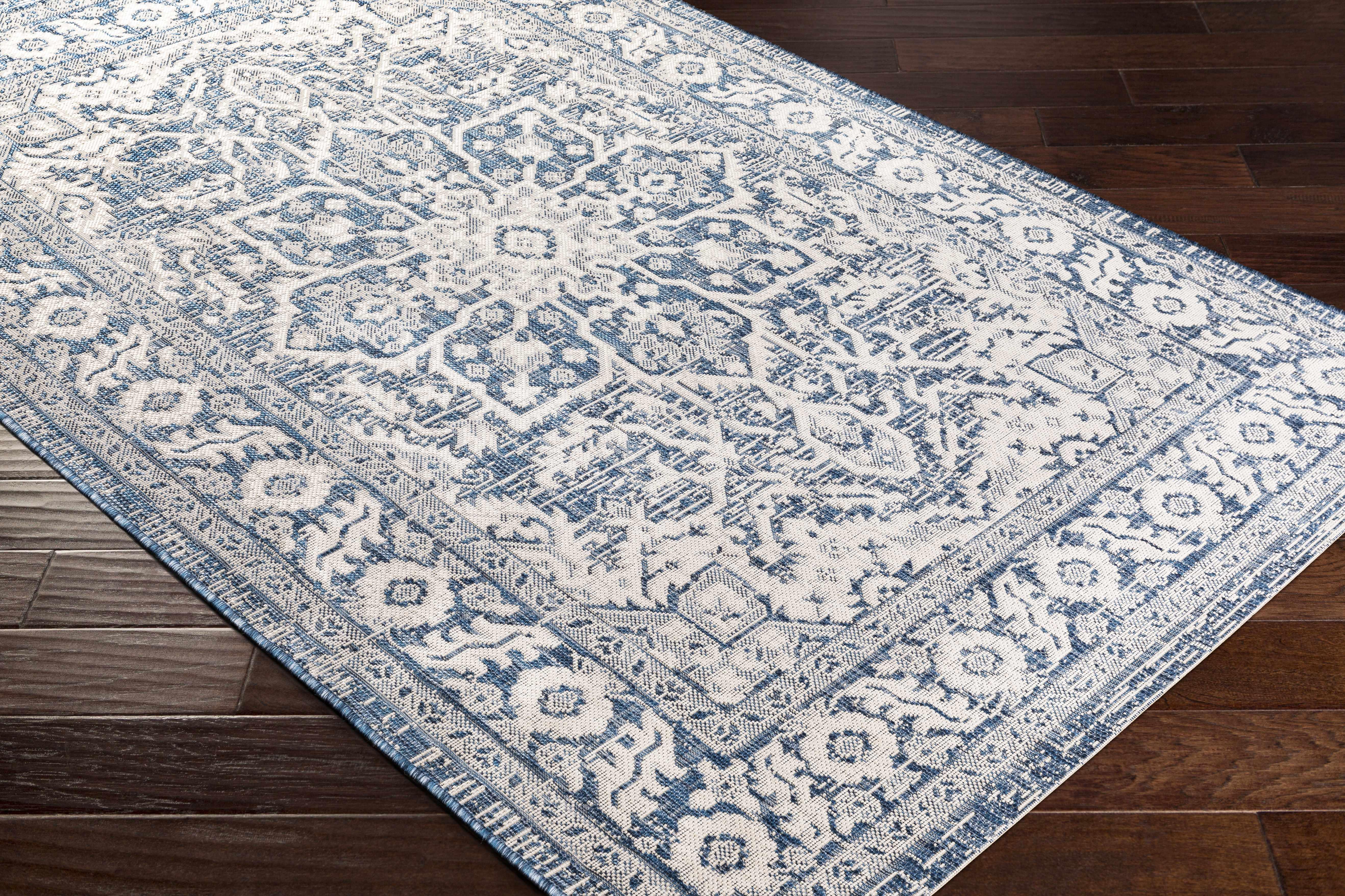 Etoile Area Rug