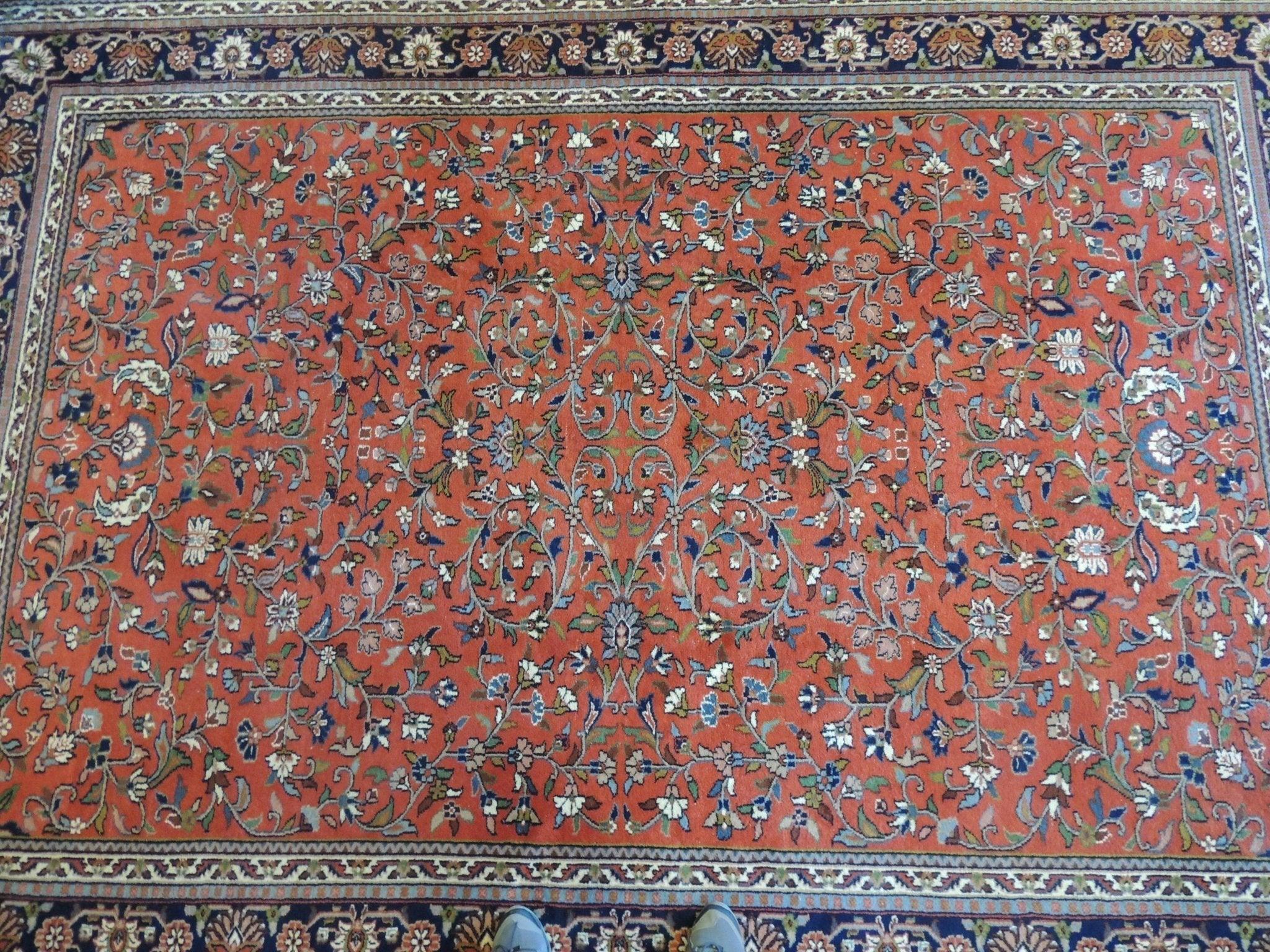 Exquisite Vintage Hand-Knotted Indo-Persian Rug 11x8 Ft