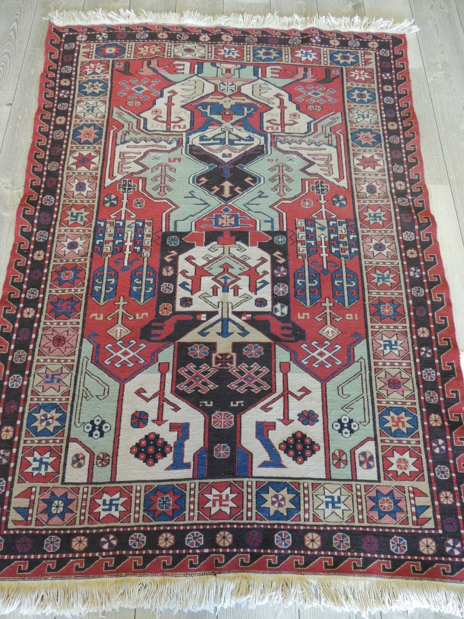 Exquisite Vintage Hand Knotted Soumak Area Rug 6x4 Ft