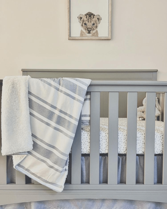 Farmhouse Leaf Branch Soft & Plush Fitted Crib Sheet