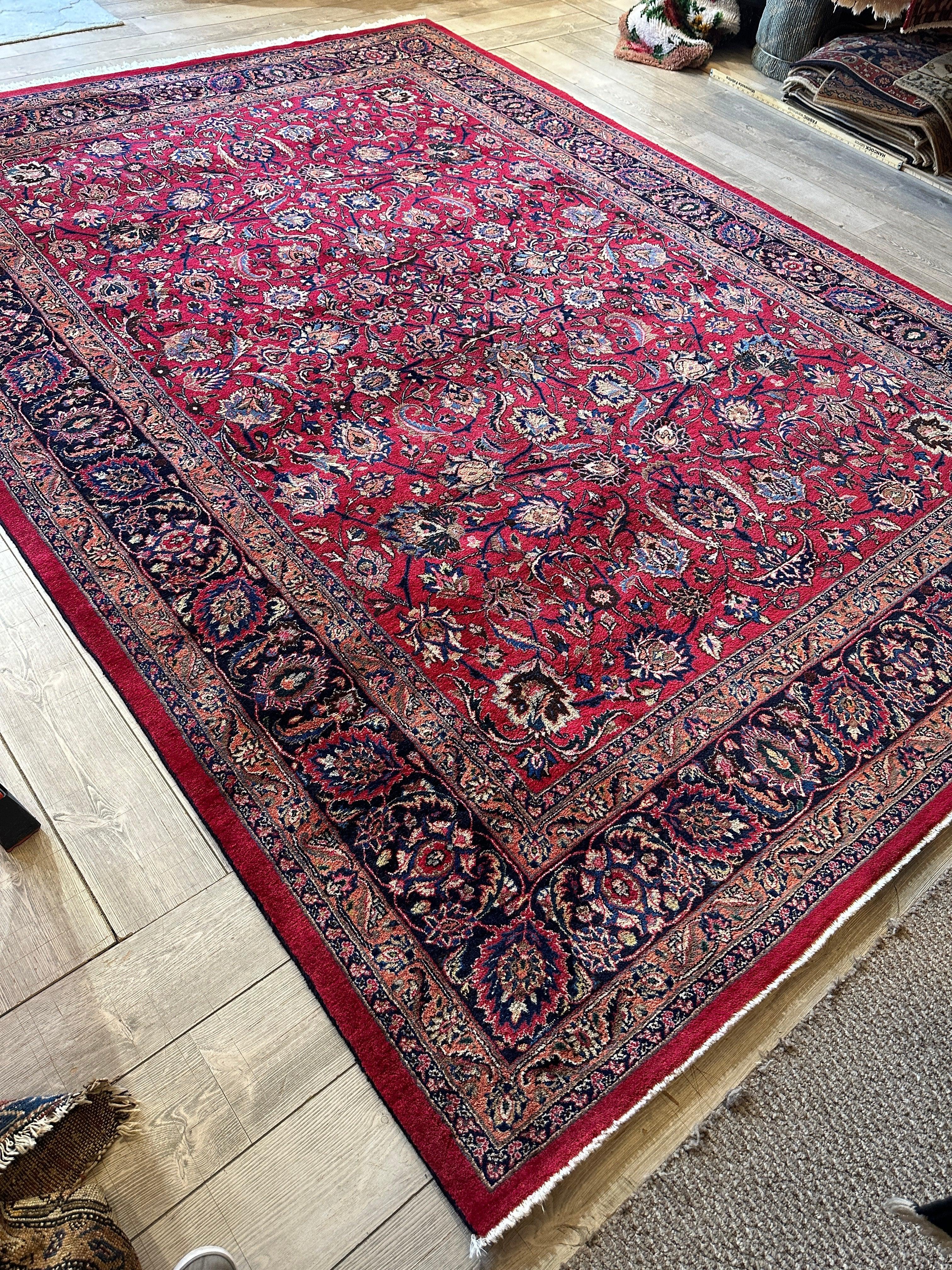 Fine Allover Persian Mashhad Rug 8’2”x11’6”